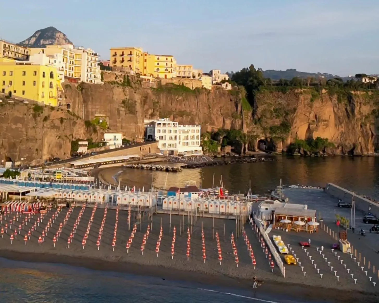 Beach in Hotel Giosue' a mare Sorrento