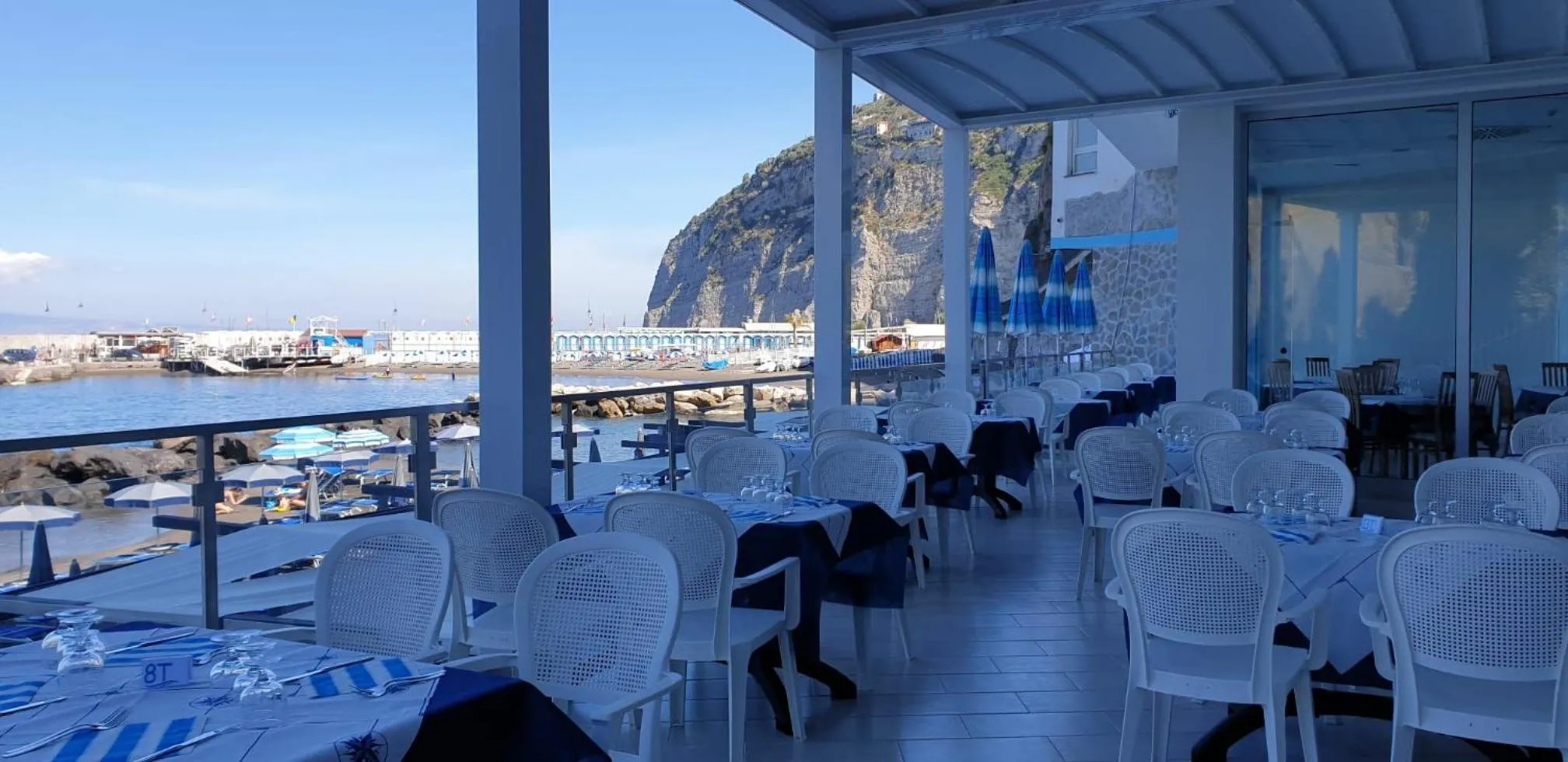 Restaurant/places to eat in Hotel Giosue' a mare Sorrento