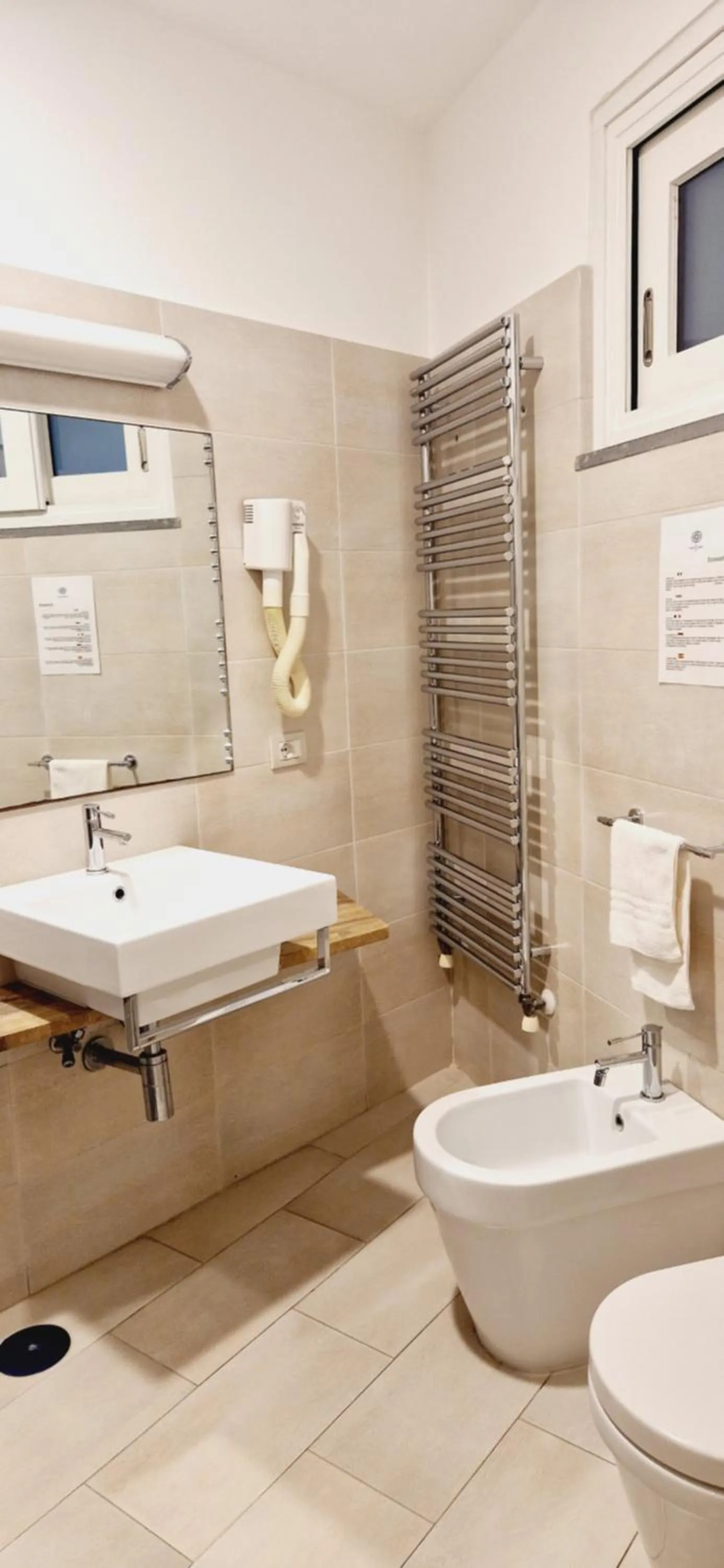 Shower in Hotel Giosue' a mare Sorrento