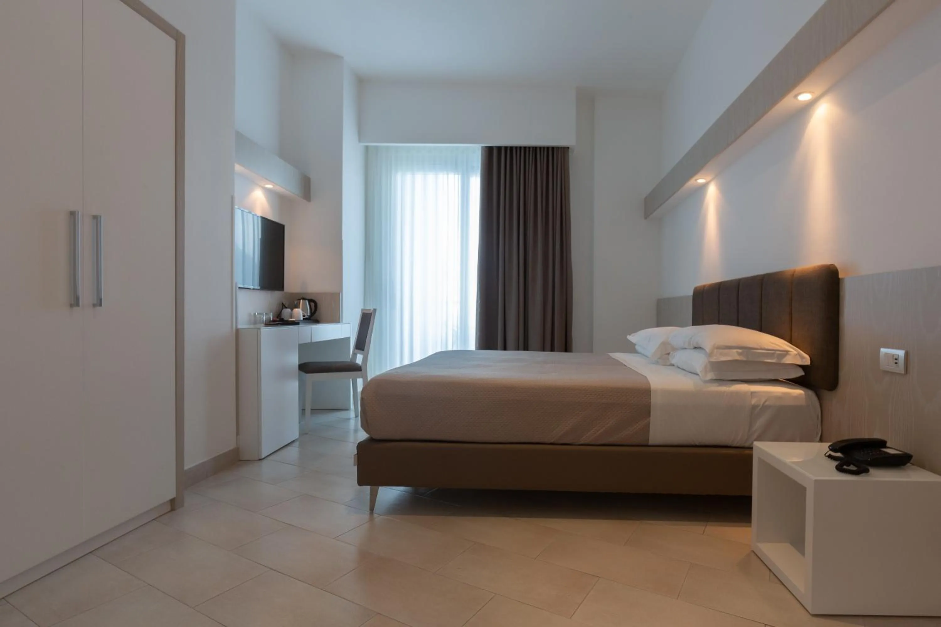 Photo of the whole room, Bed in Hotel Giosue' a mare Sorrento