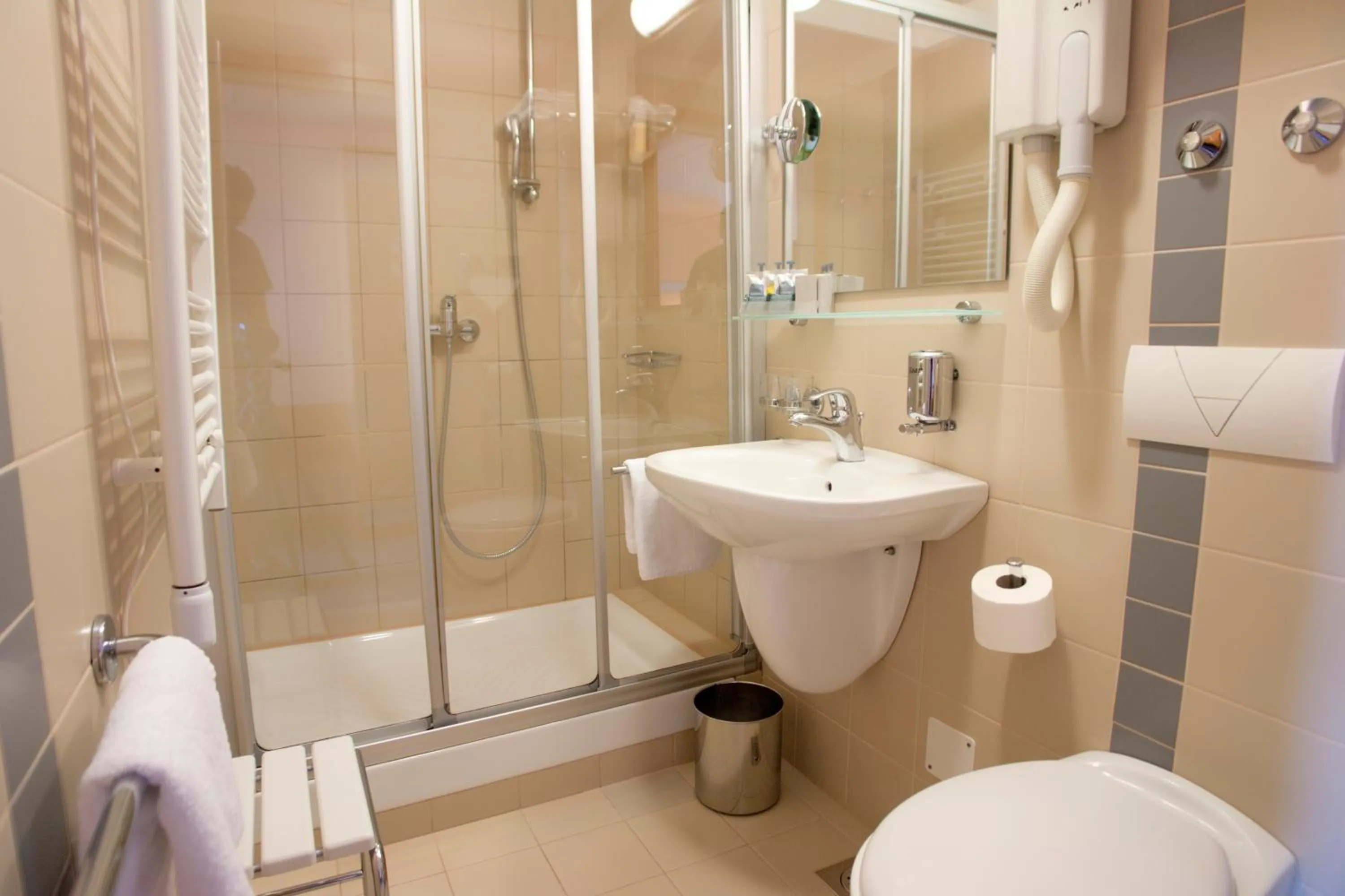 Bathroom in Hotel Jadran