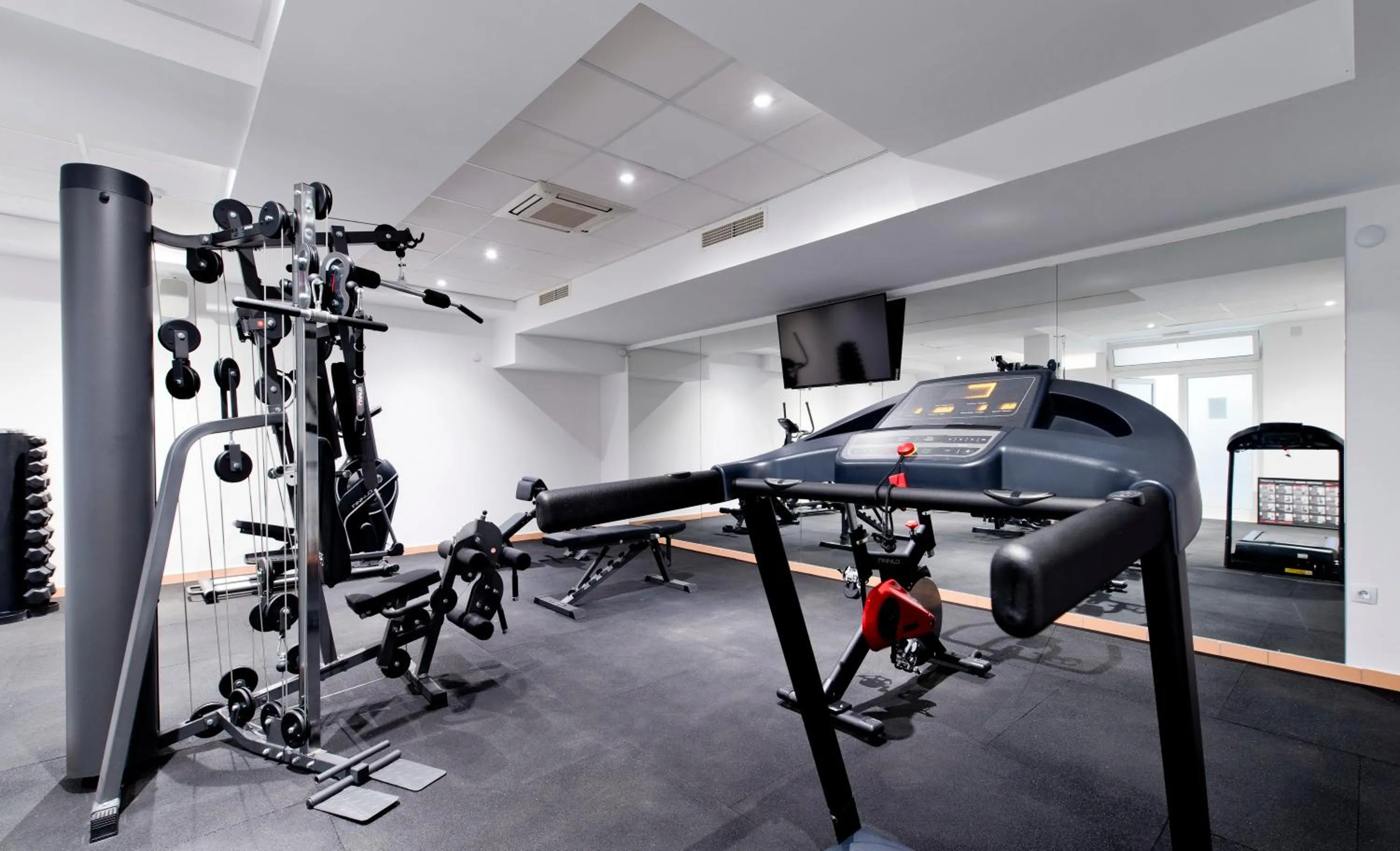 Fitness centre/facilities in Hotel Perla