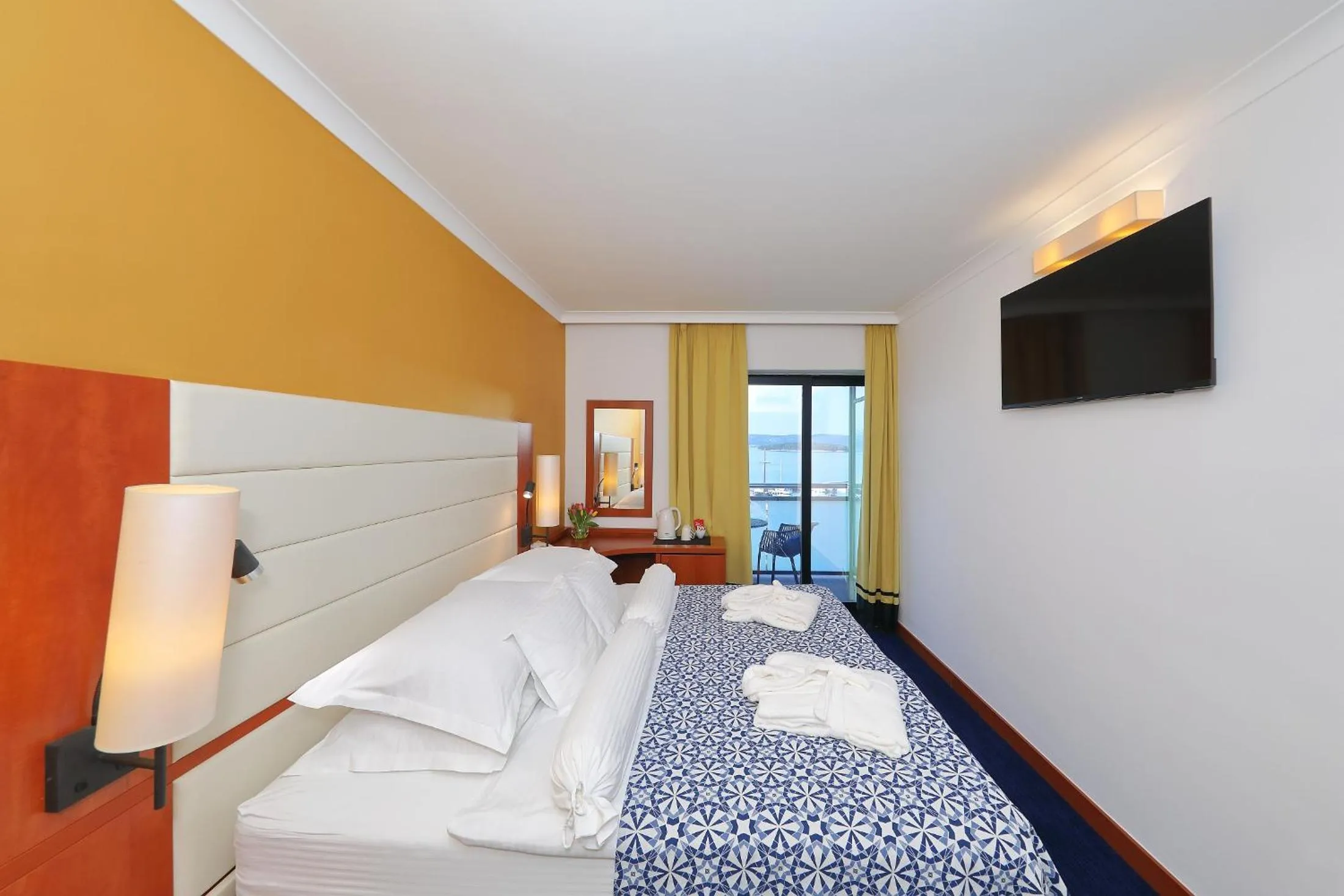 TV and multimedia, Bed in Ilirija Resort Hotel Ilirija