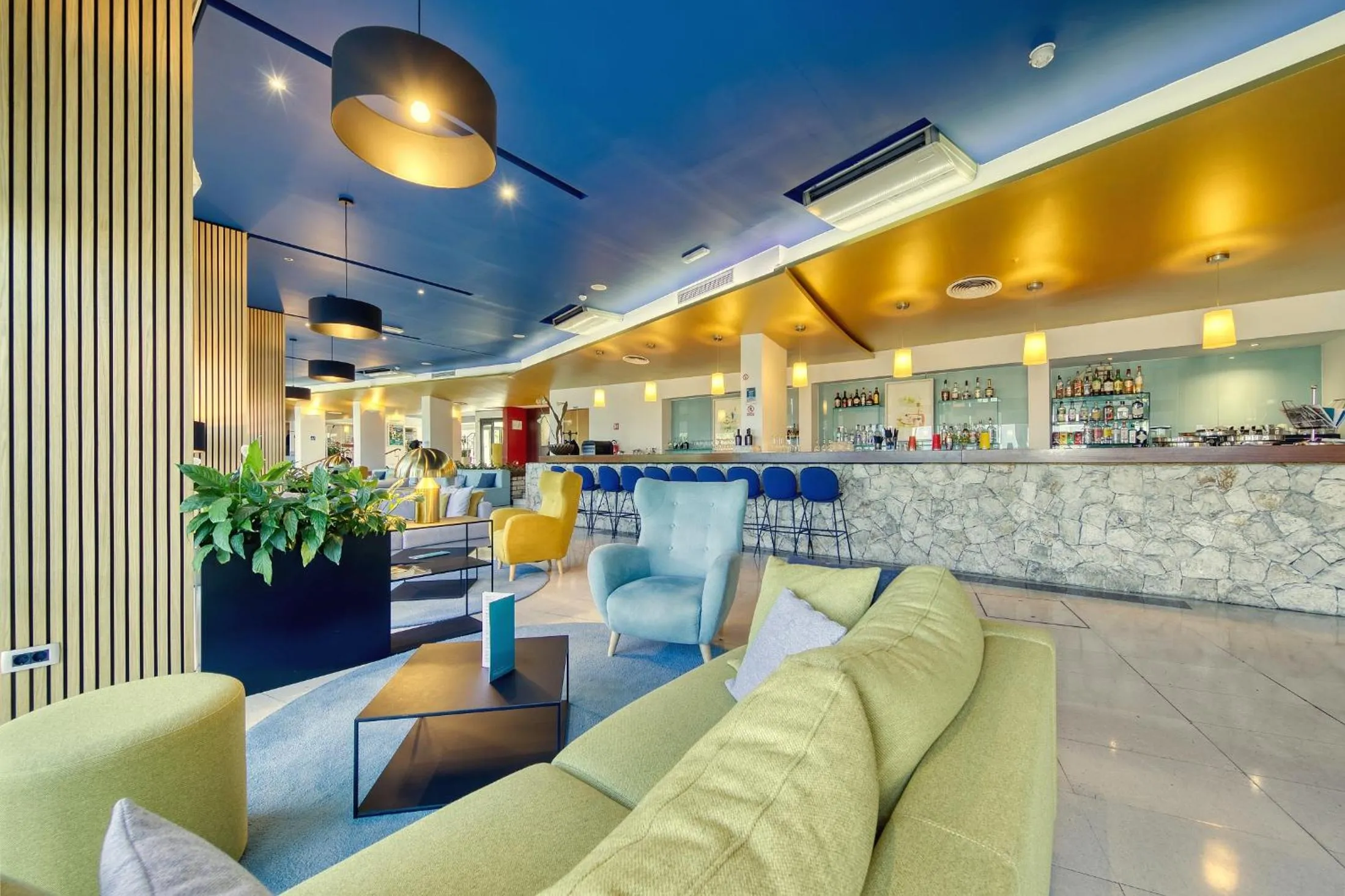 Lounge or bar in Ilirija Resort Hotel Ilirija