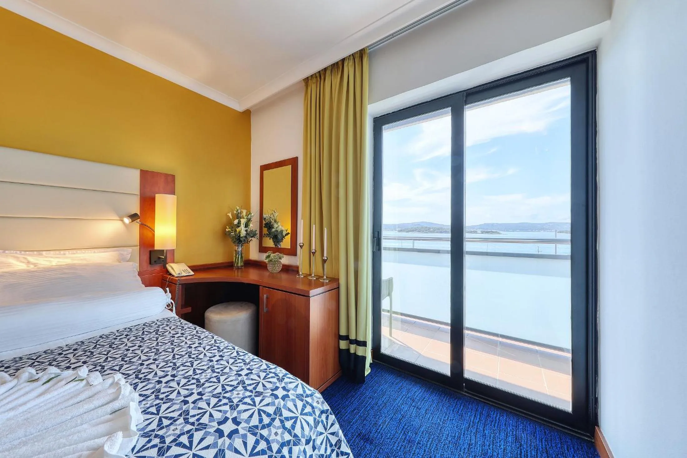 Balcony/Terrace, Bed in Ilirija Resort Hotel Ilirija