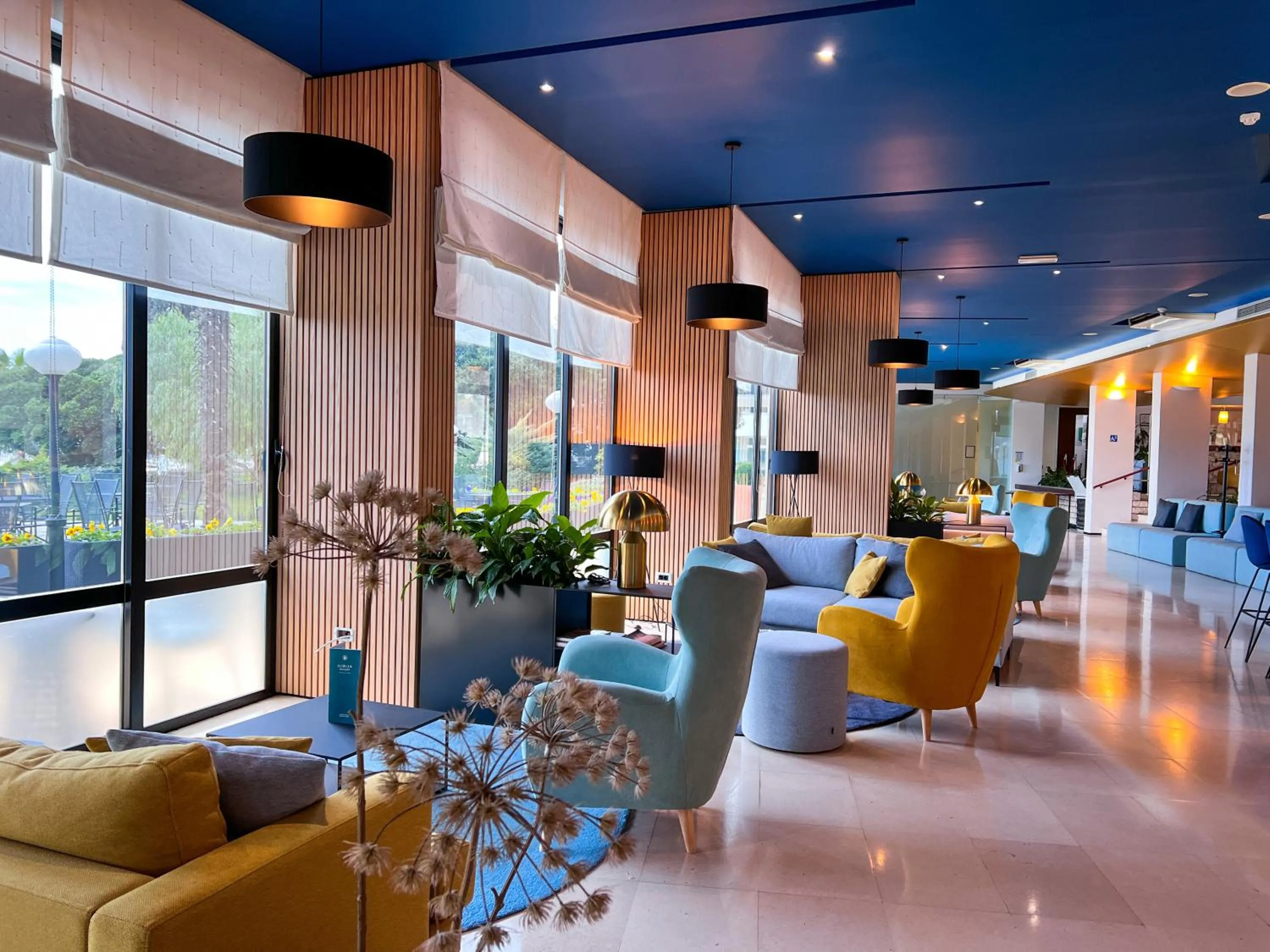 Lounge or bar in Ilirija Resort Hotel Ilirija