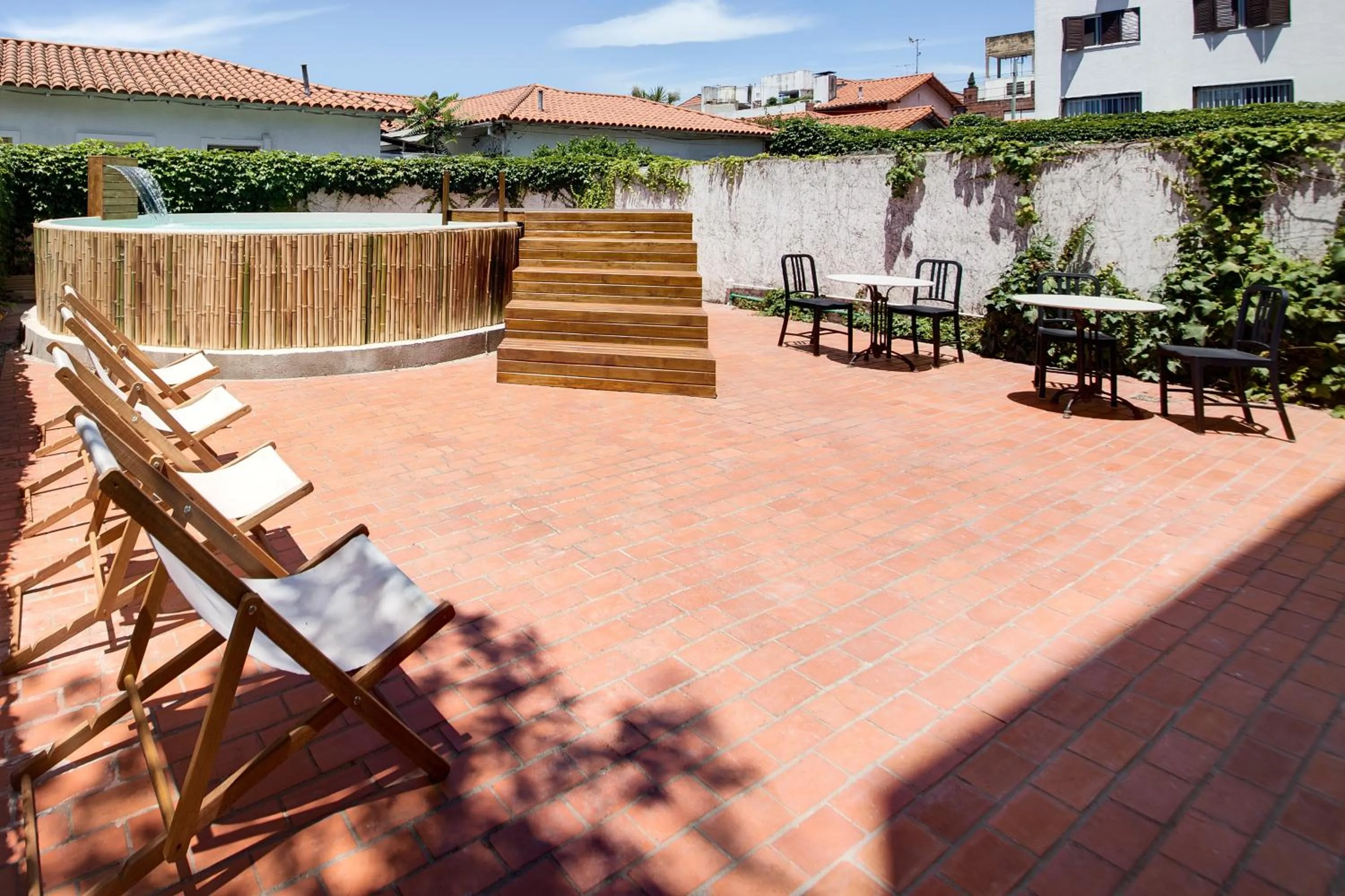 Swimming pool in Hotel Alto San Isidro