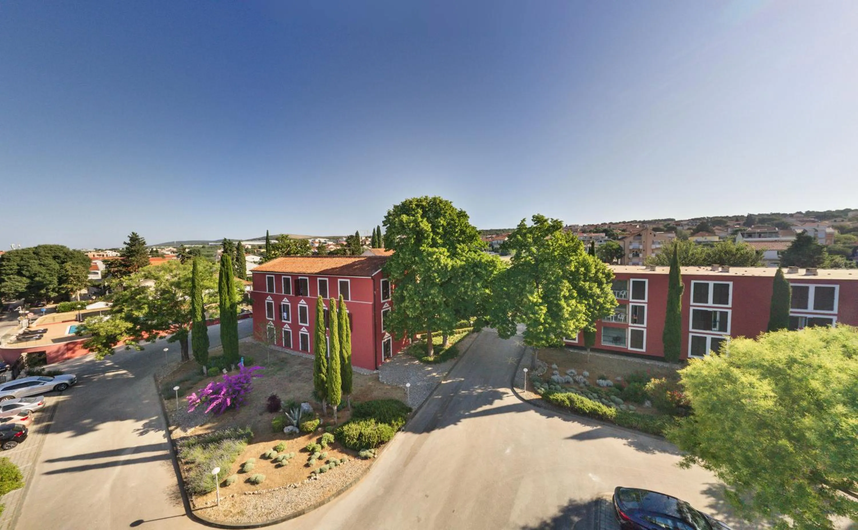 Property building in Hotel Villa Donat