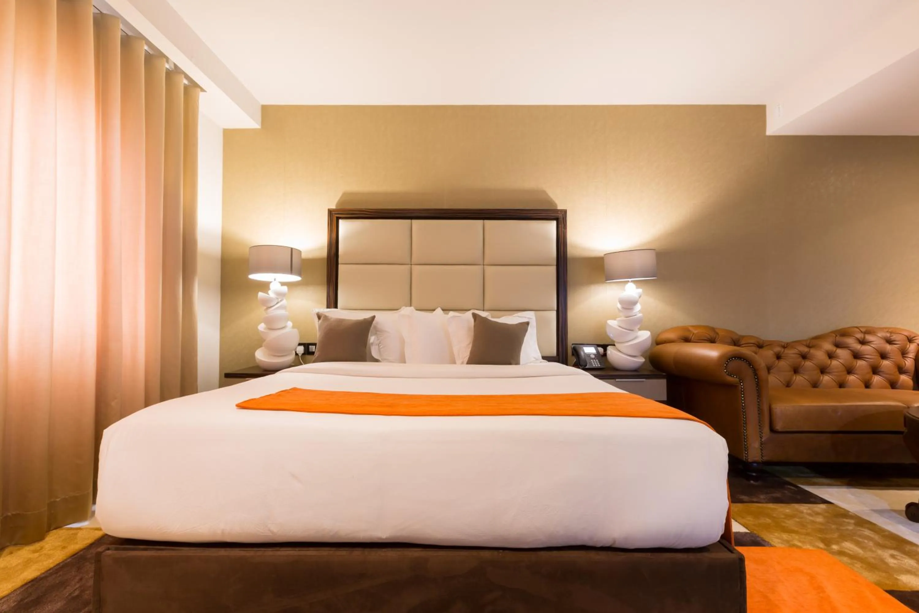 Bed in The Palms by Eagles