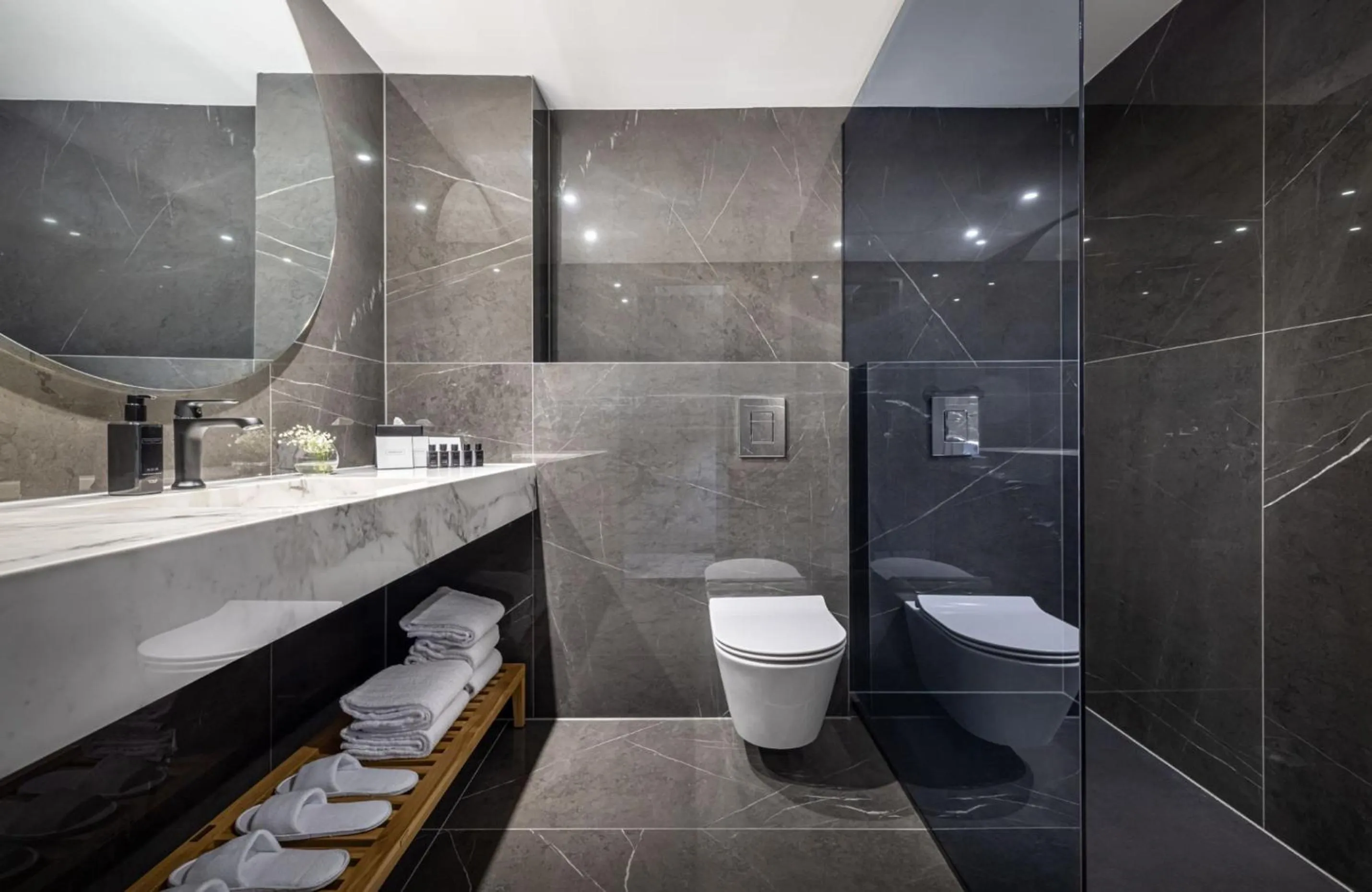 Toilet in Grand Hotel Adriatic