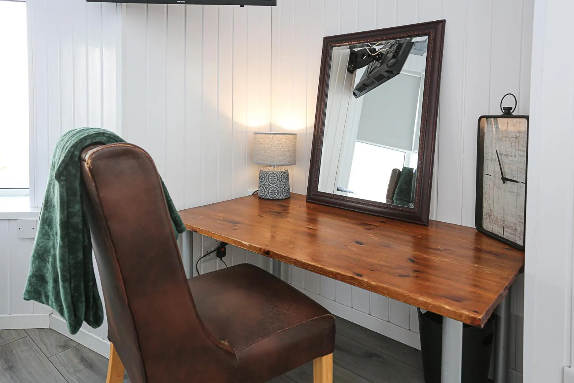 Bedroom in OYO Queens Quarter