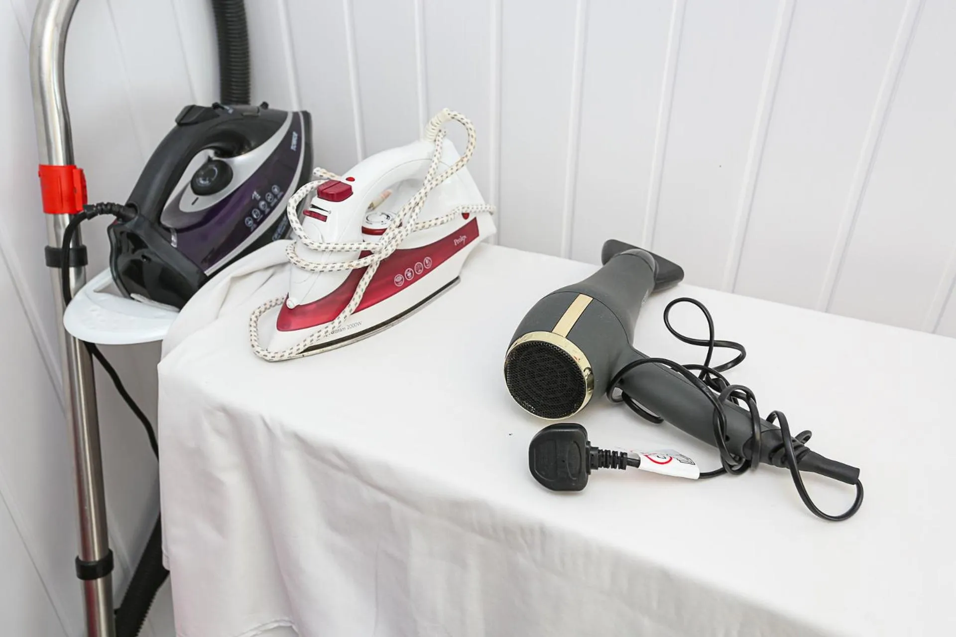 Living room in OYO Queens Quarter