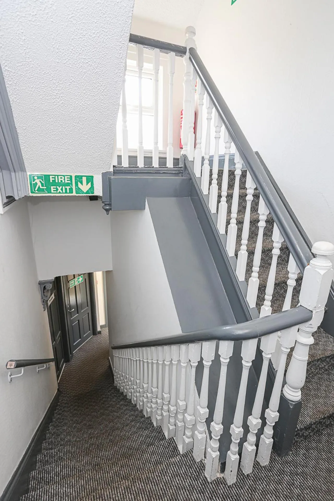 Living room in OYO Queens Quarter