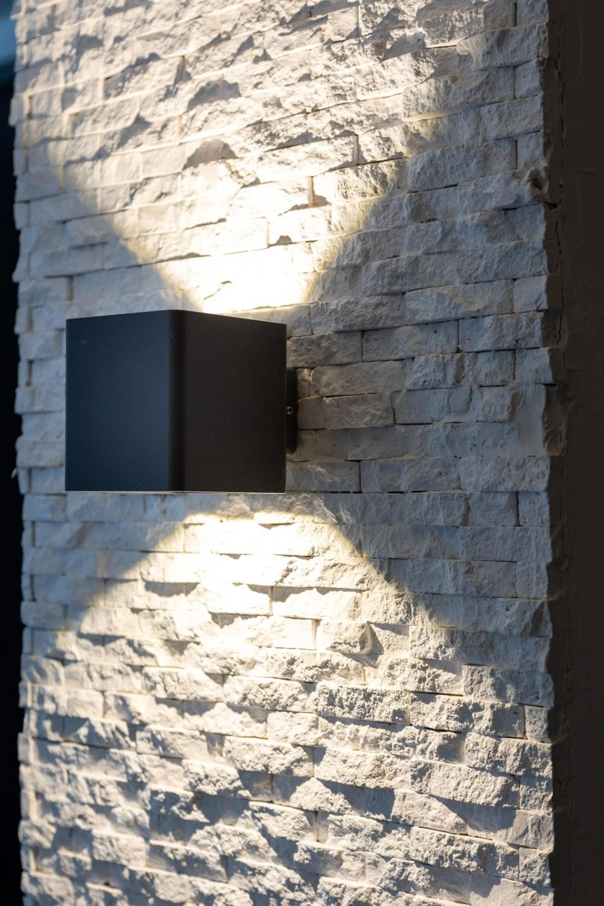 Decorative detail in Limani Comfort Rooms