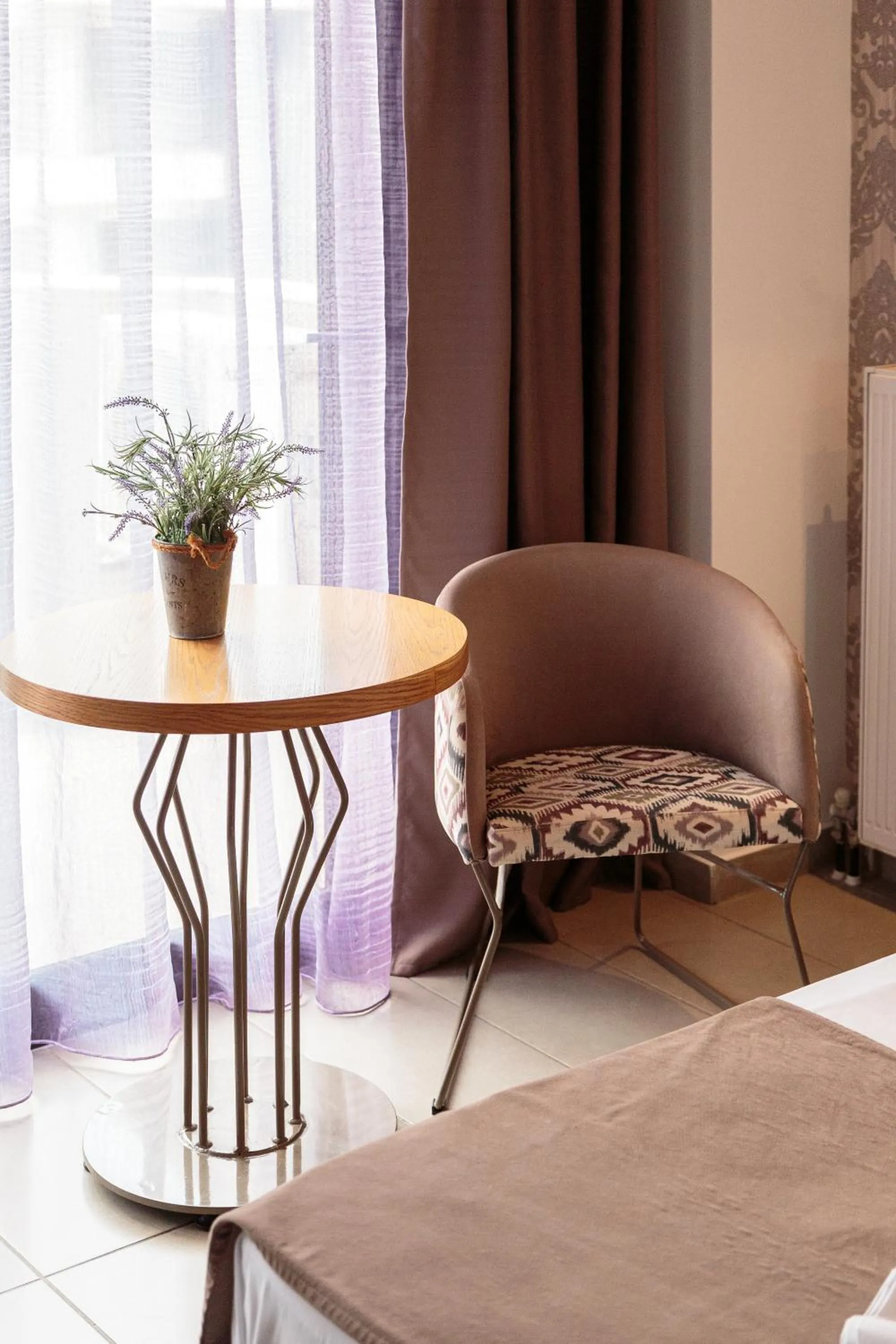 Seating area in Limani Comfort Rooms