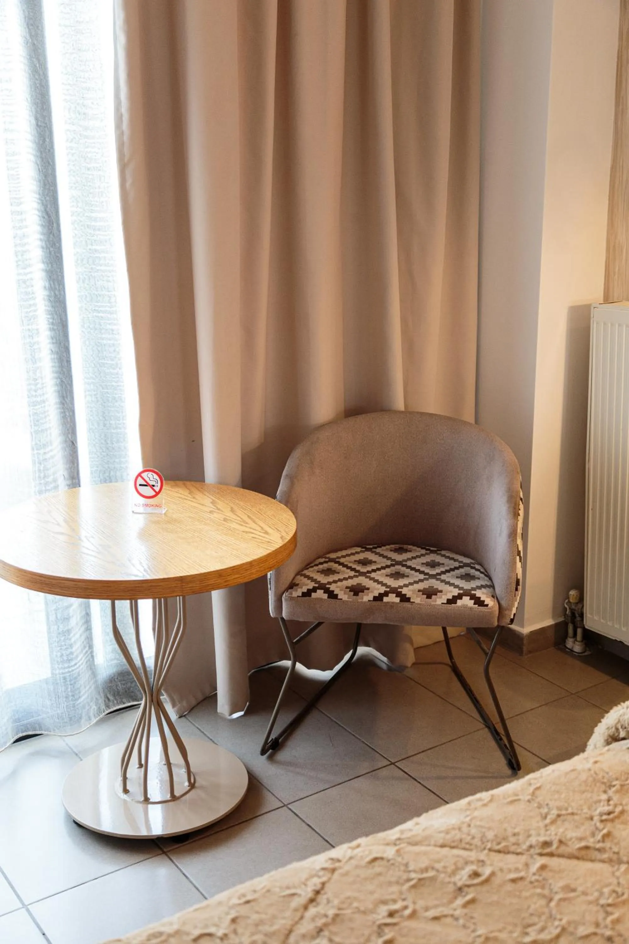 Seating area in Limani Comfort Rooms