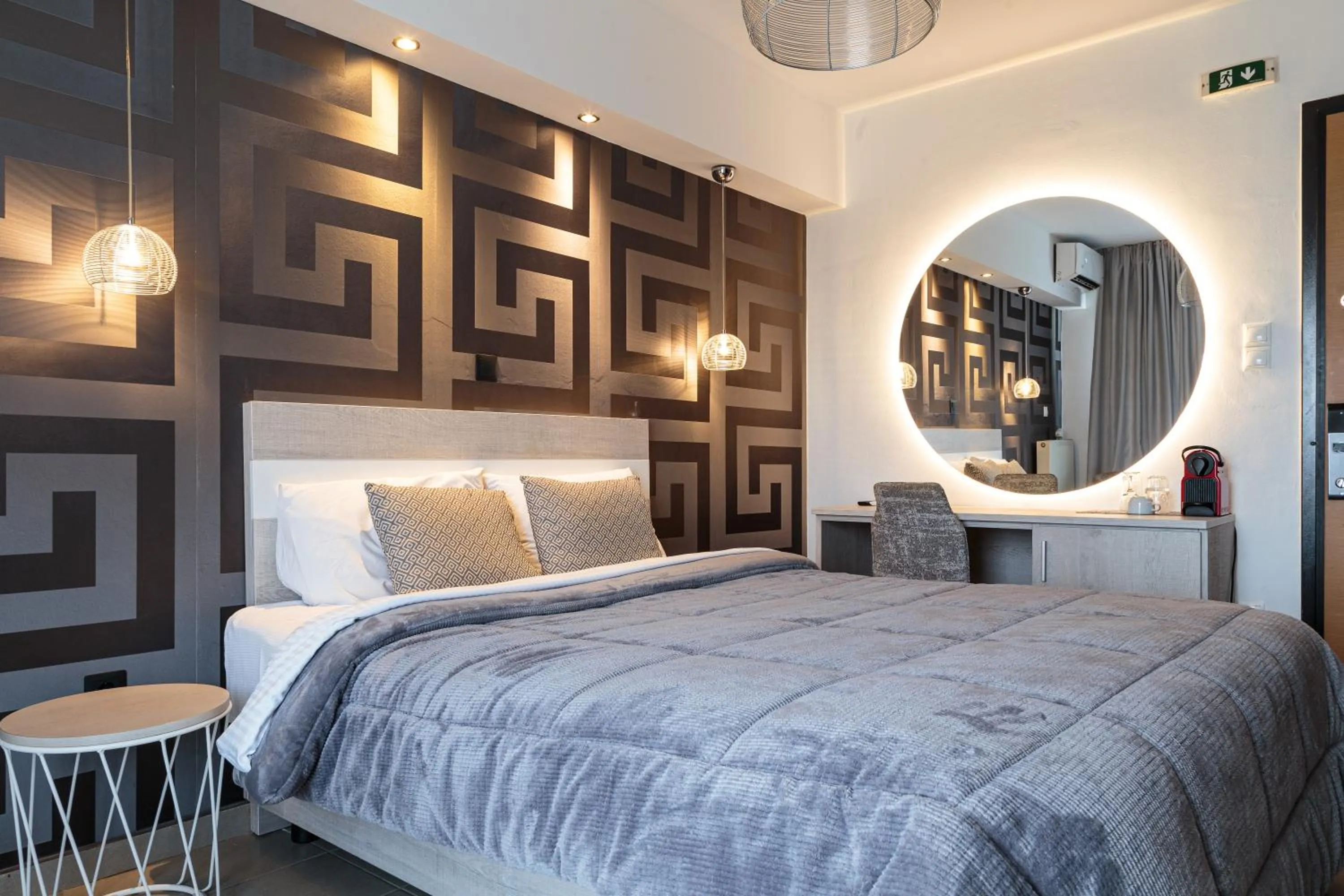 Bed in Limani Comfort Rooms