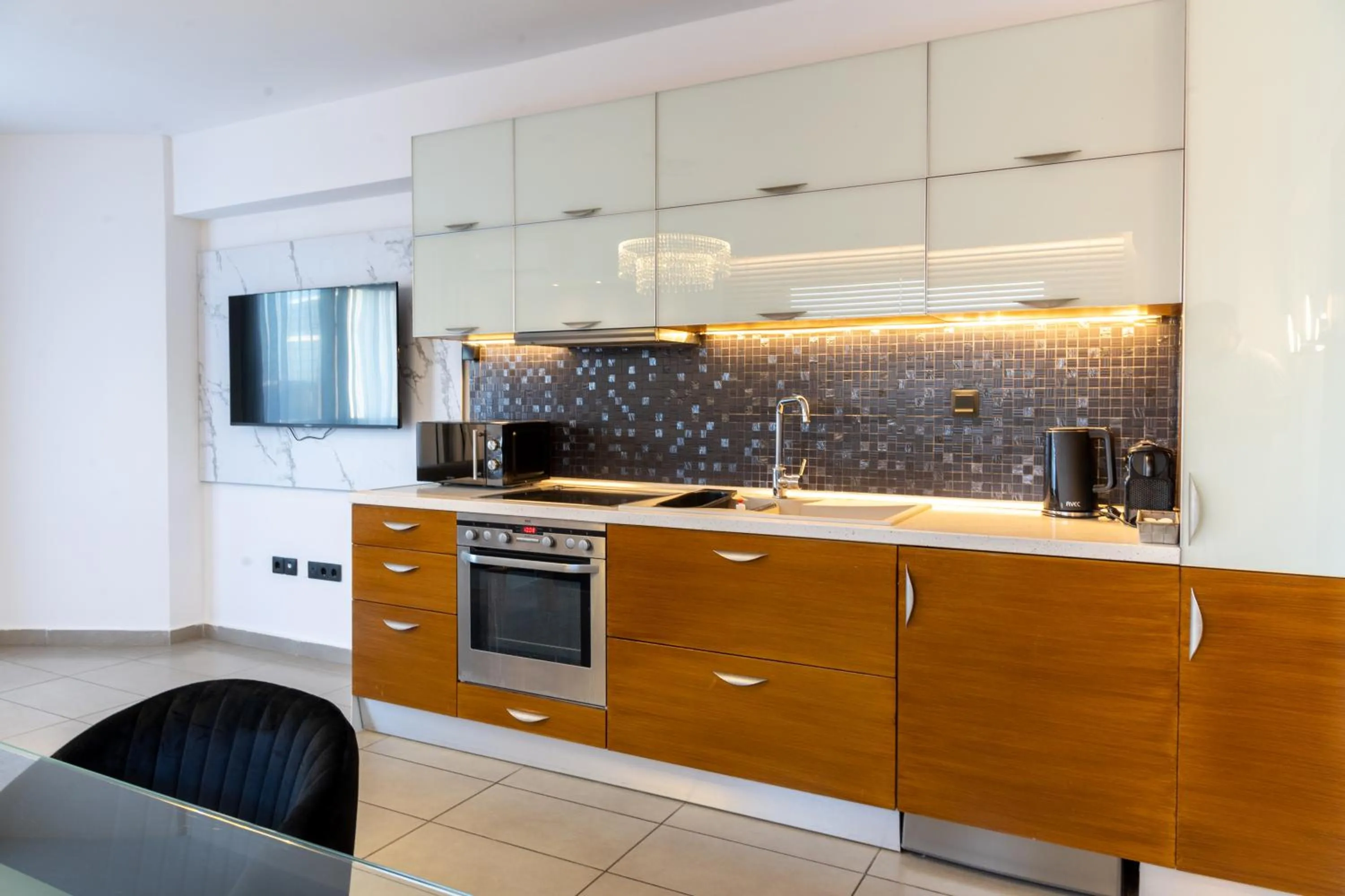 Kitchen or kitchenette in Limani Comfort Rooms