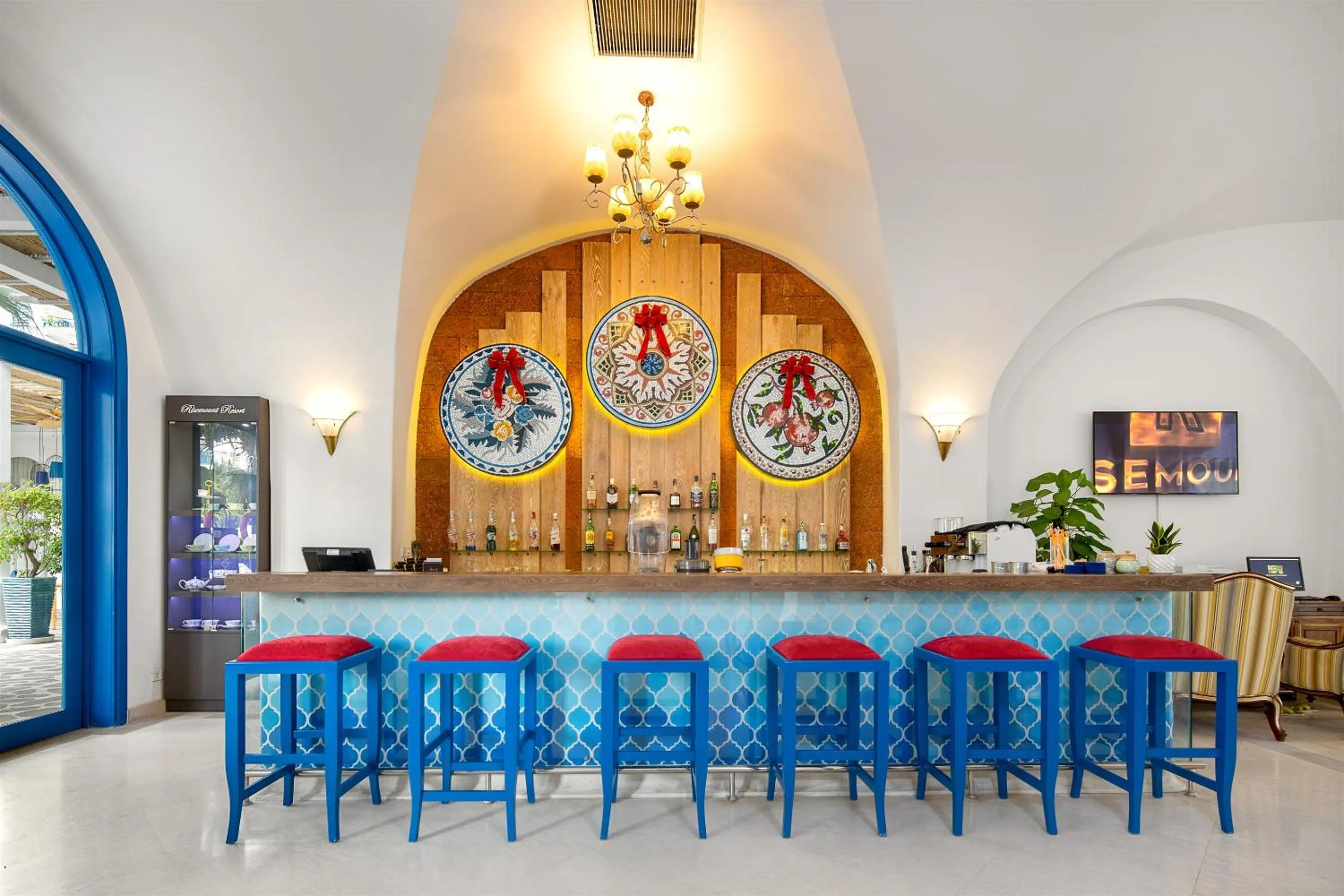 Lounge or bar in Risemount Premier Resort Da Nang