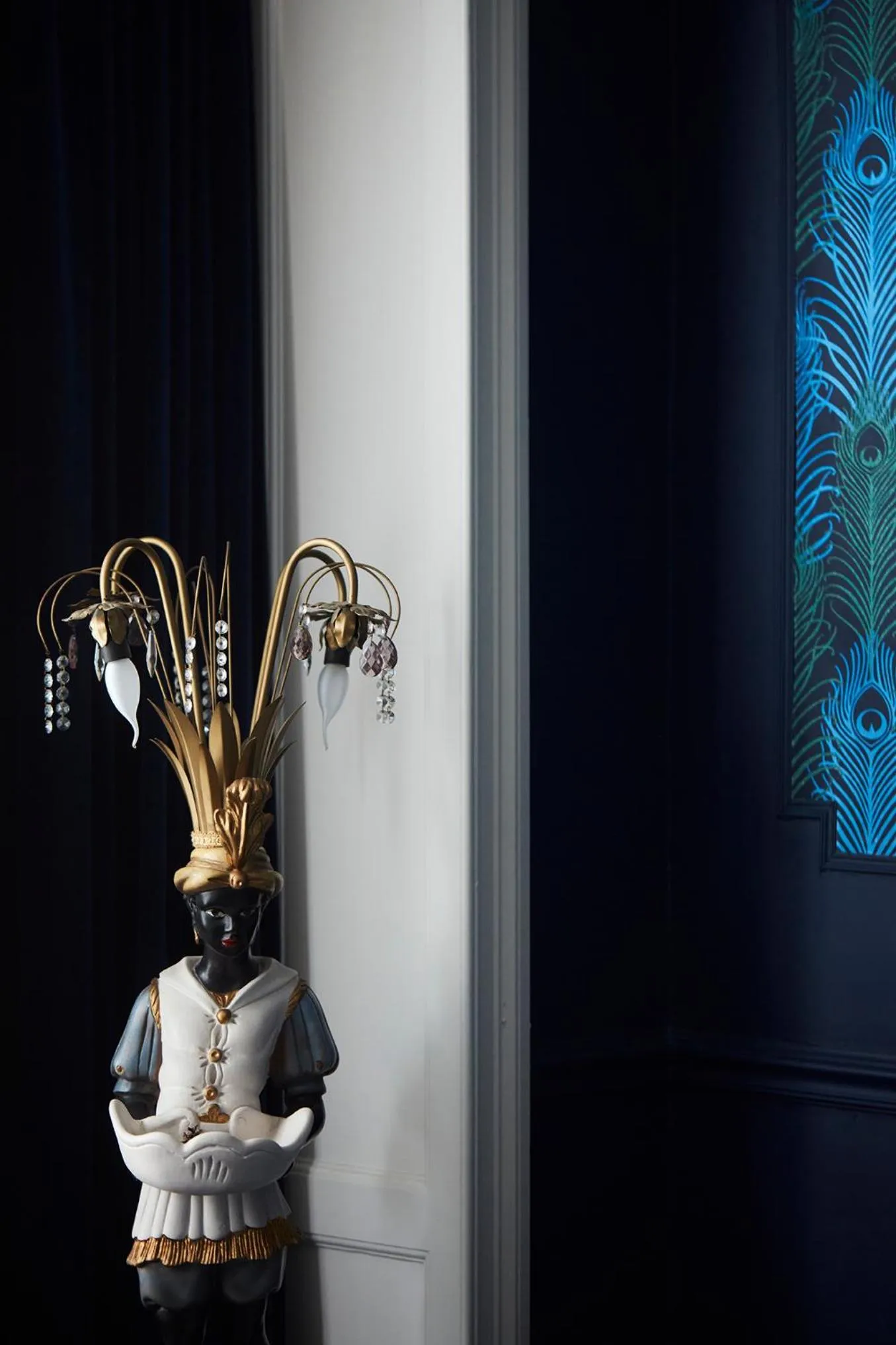 Decorative detail in Maison d'Artiste