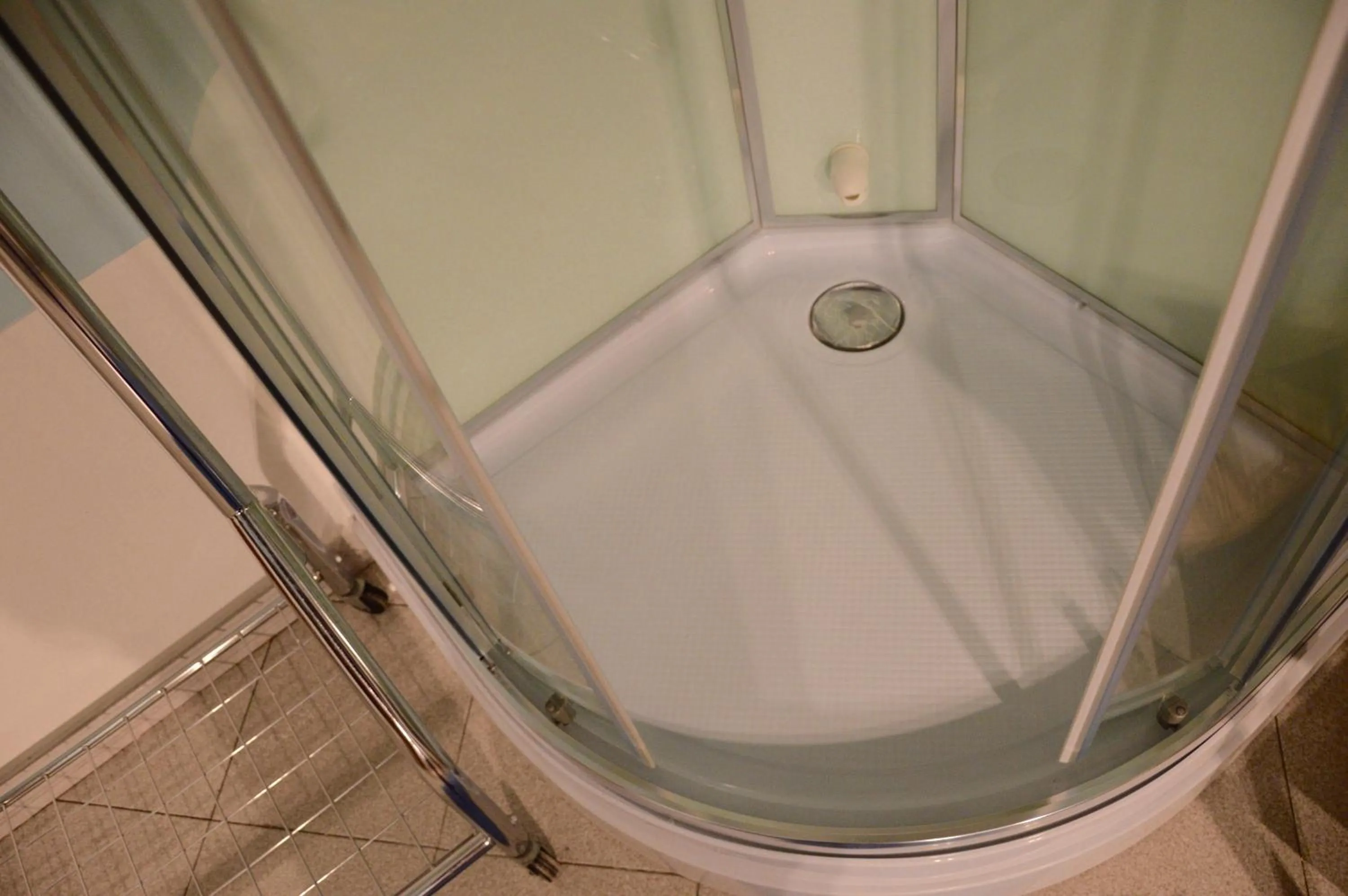 Shower in B&B Vicolo del Chiostro