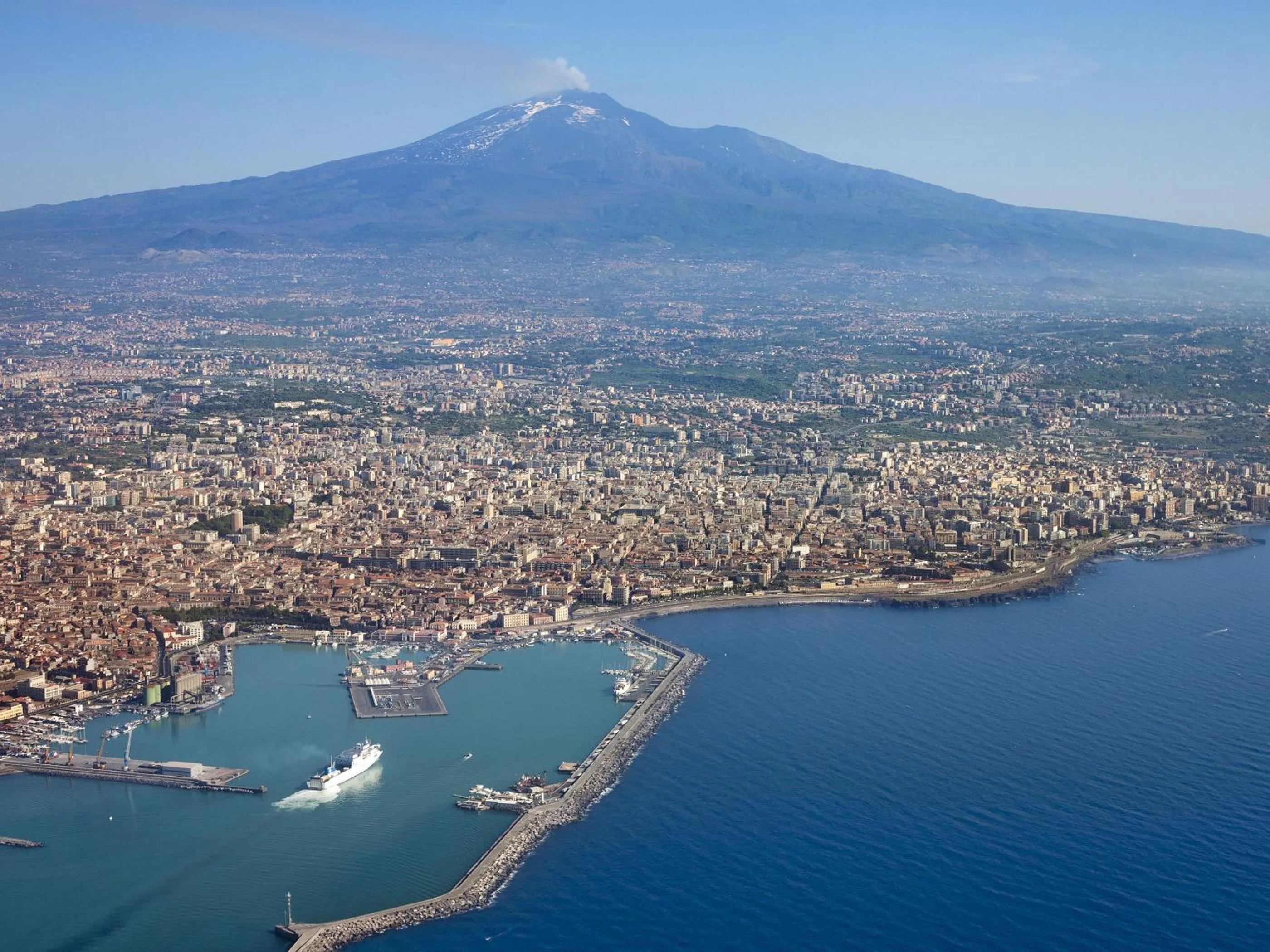 Nearby landmark in B&B Vicolo del Chiostro