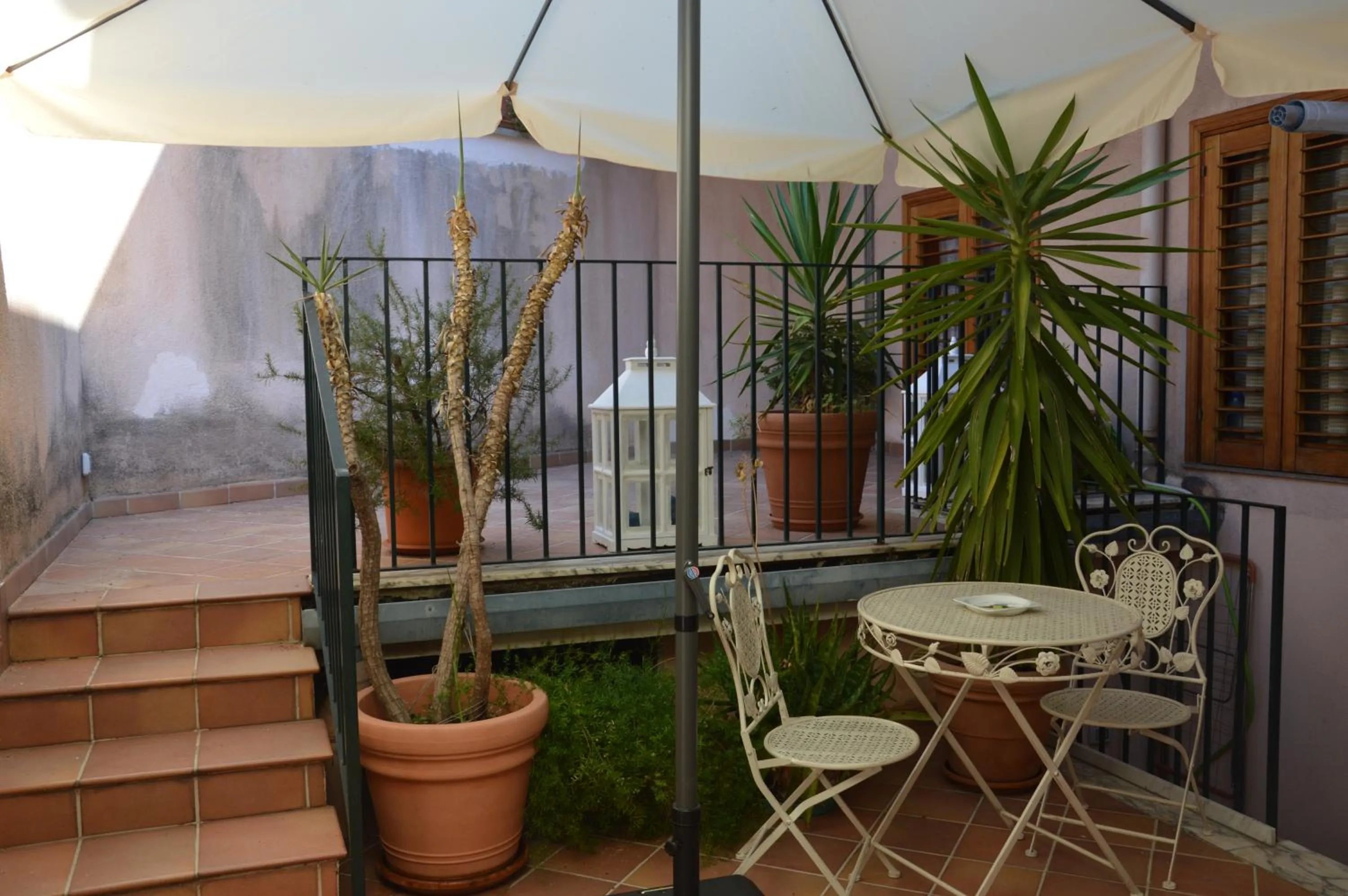 Balcony/Terrace in B&B Vicolo del Chiostro