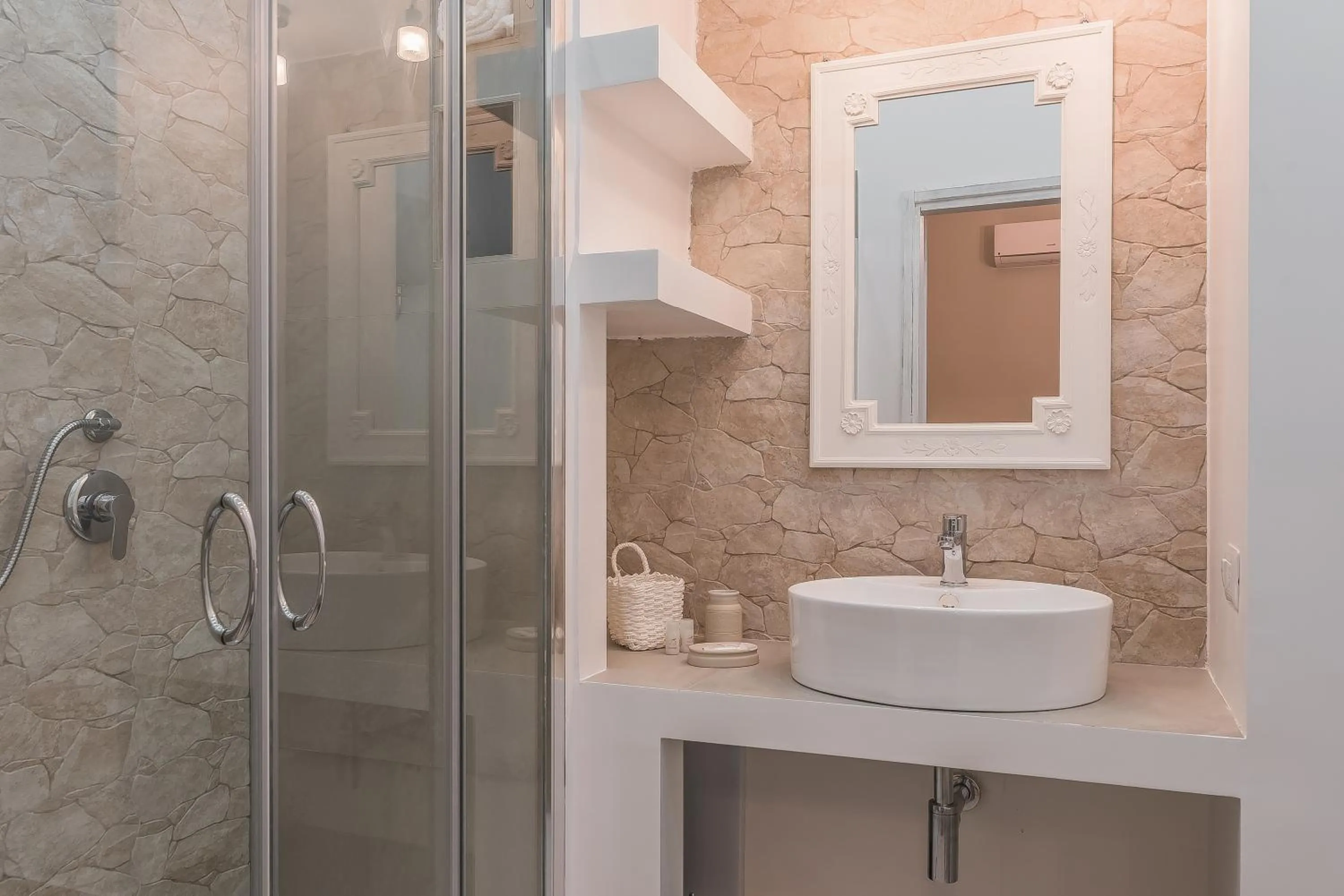 Bathroom in Le Villanelle B&B