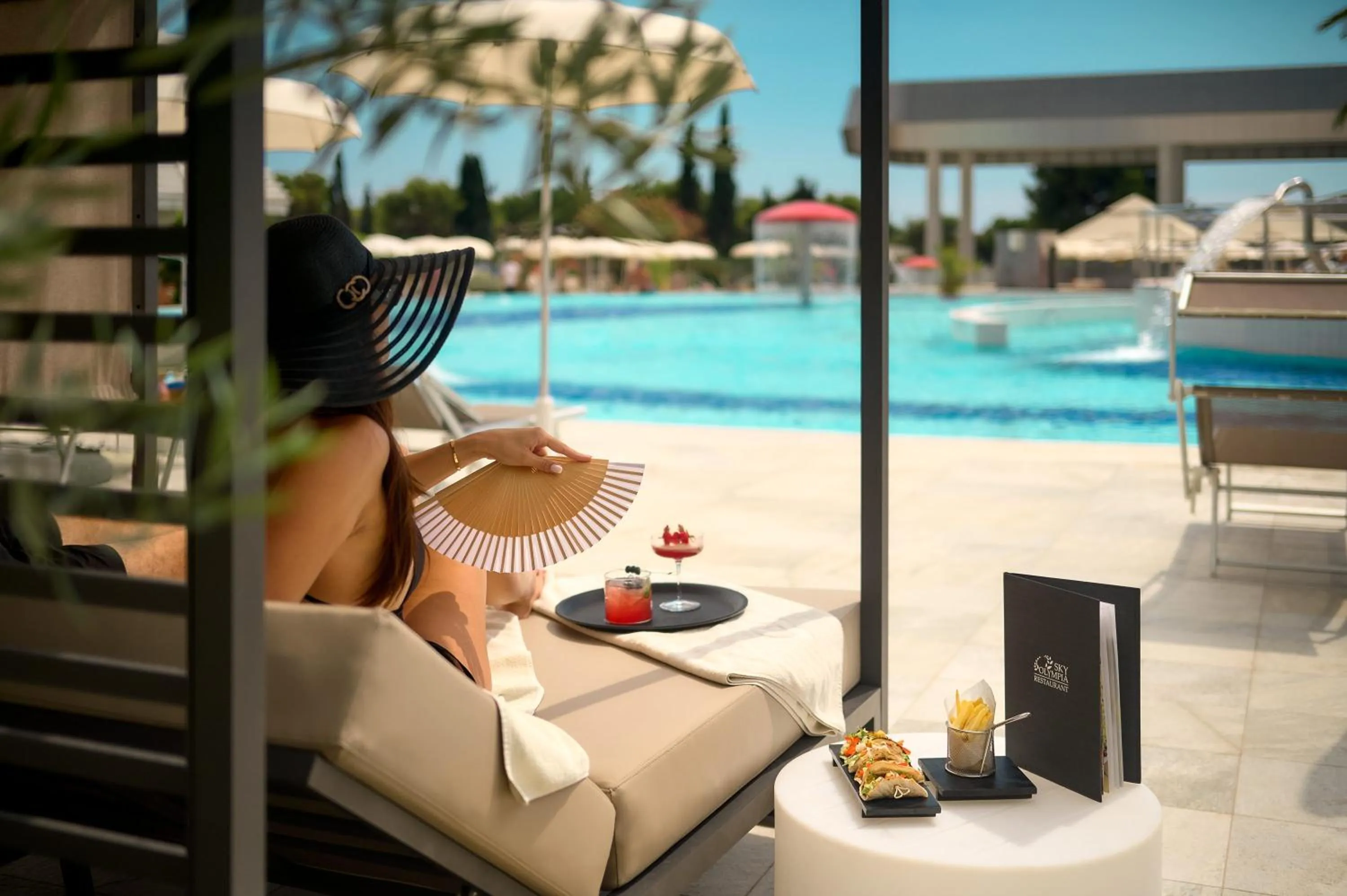 Swimming pool in Hotel Olympia