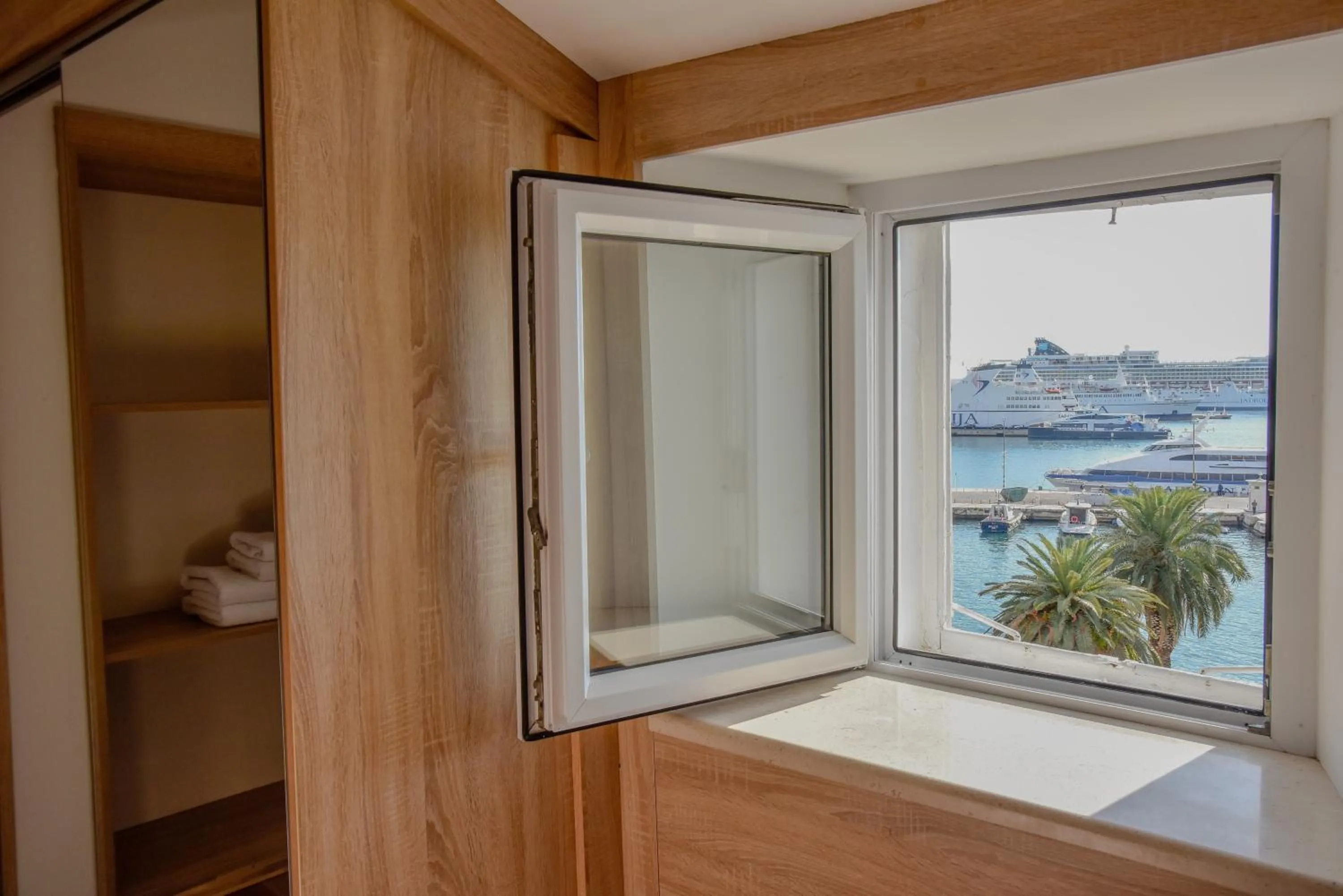 Sea view in Hotel Kastel 1700