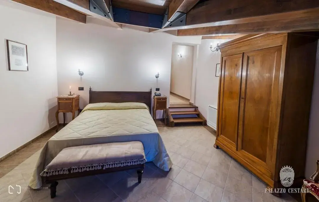 Triple Room in Palazzo Cestari Hotel Triple Room in Palazzo Cestari Hotel