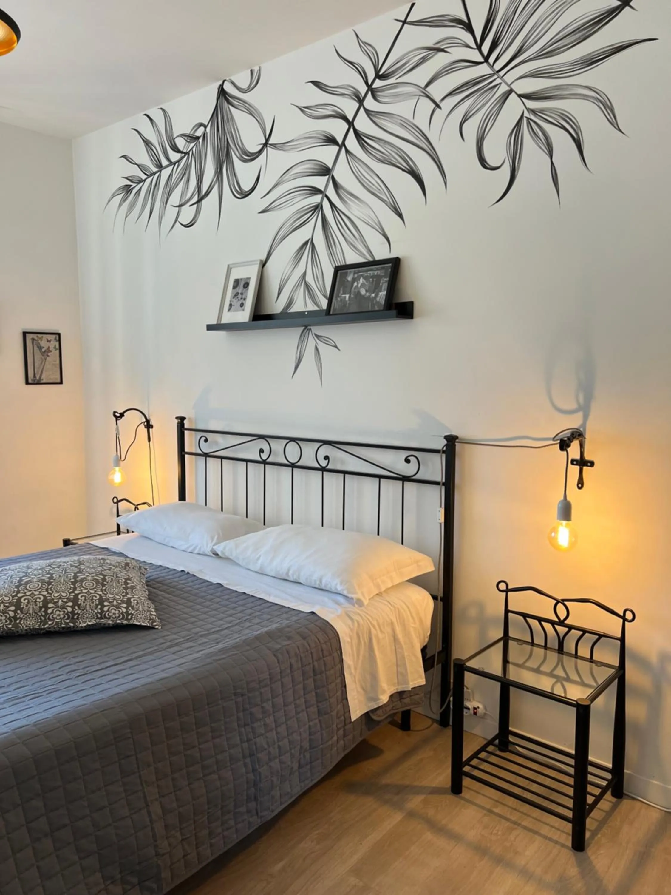 Bed in Eufonia Vinyl Friendly Apartment