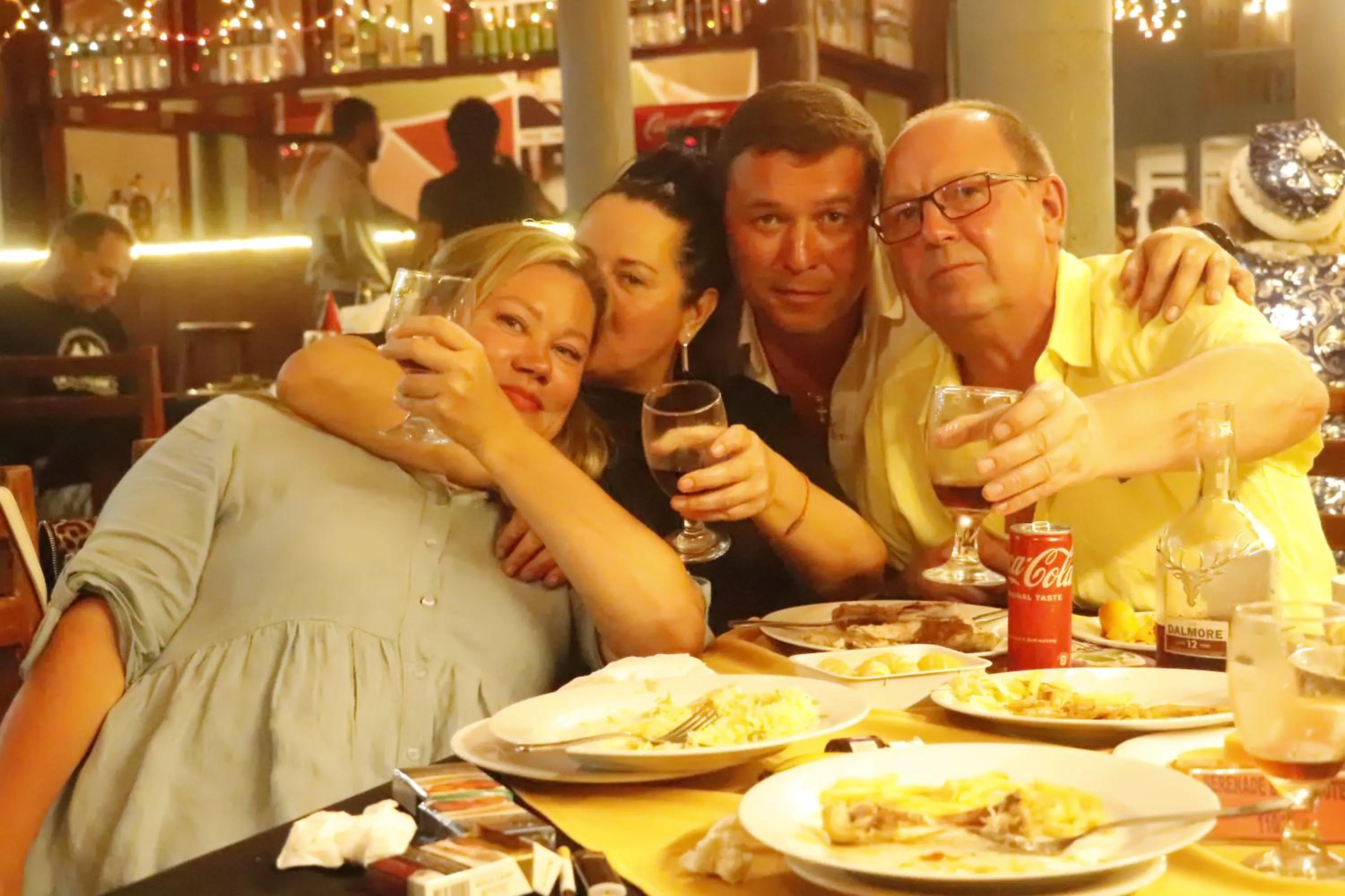 Drifters Hotel & Beach Restaurant