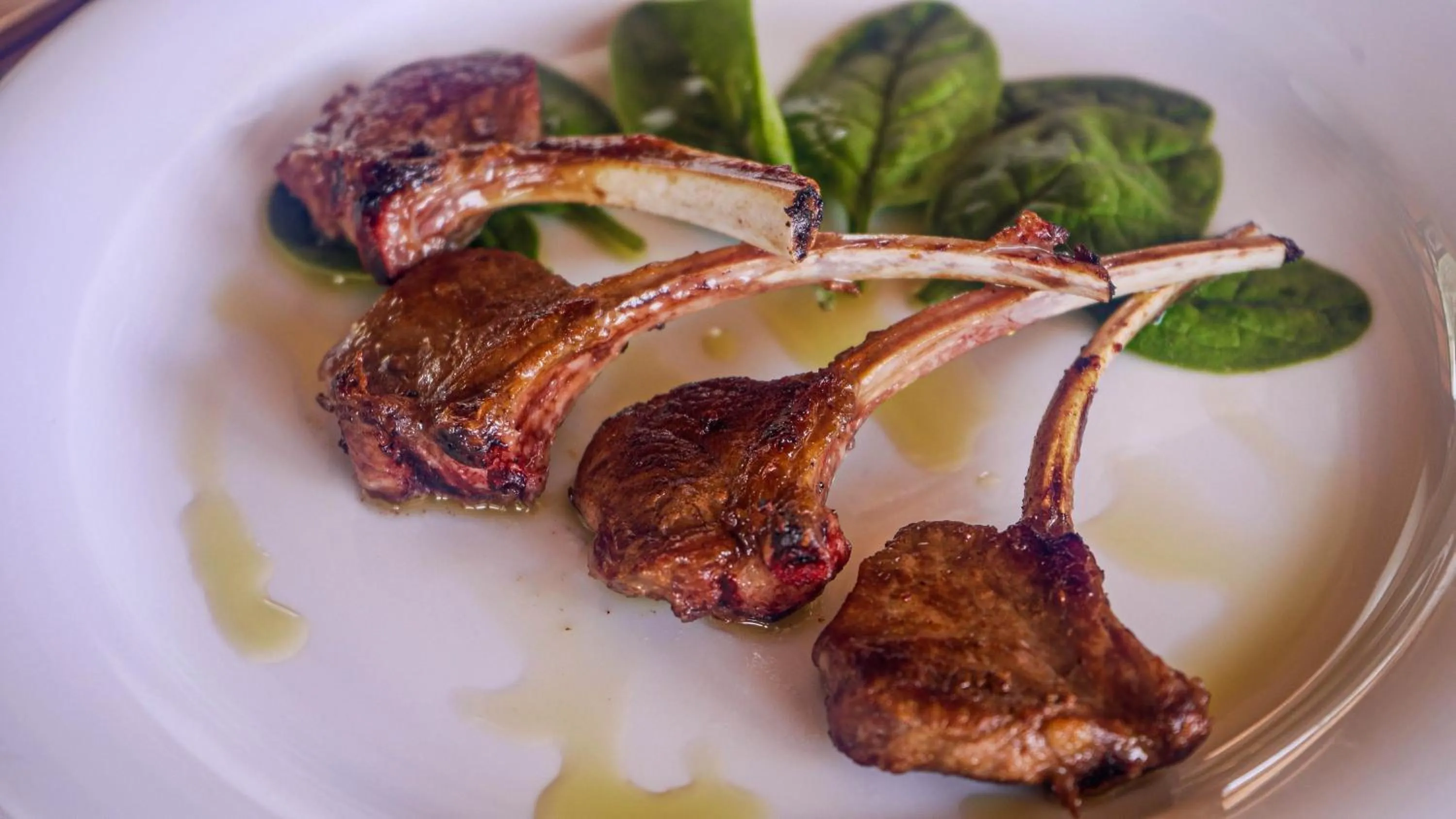 Restaurant/places to eat in Hotel Villa Letan