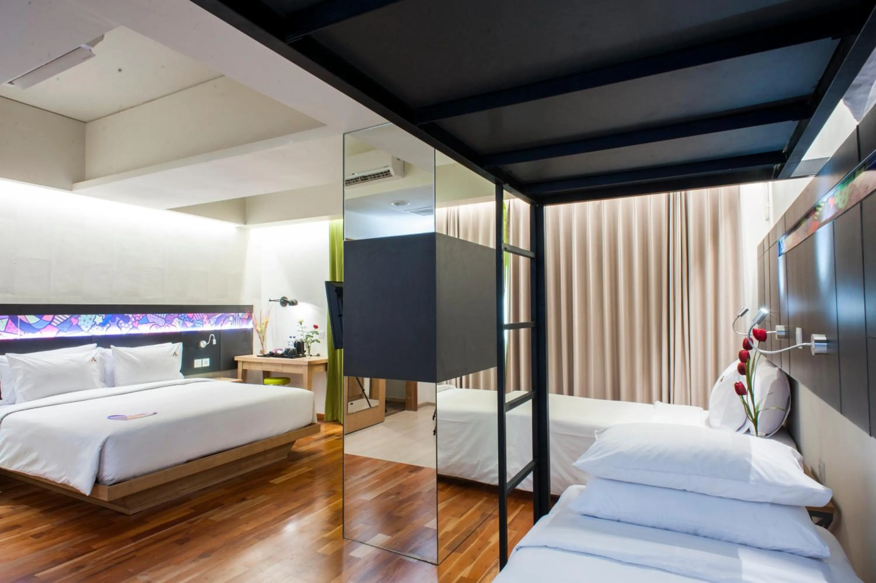 bunk bed, Bed in MaxOneHotels at Dharmahusada Surabaya