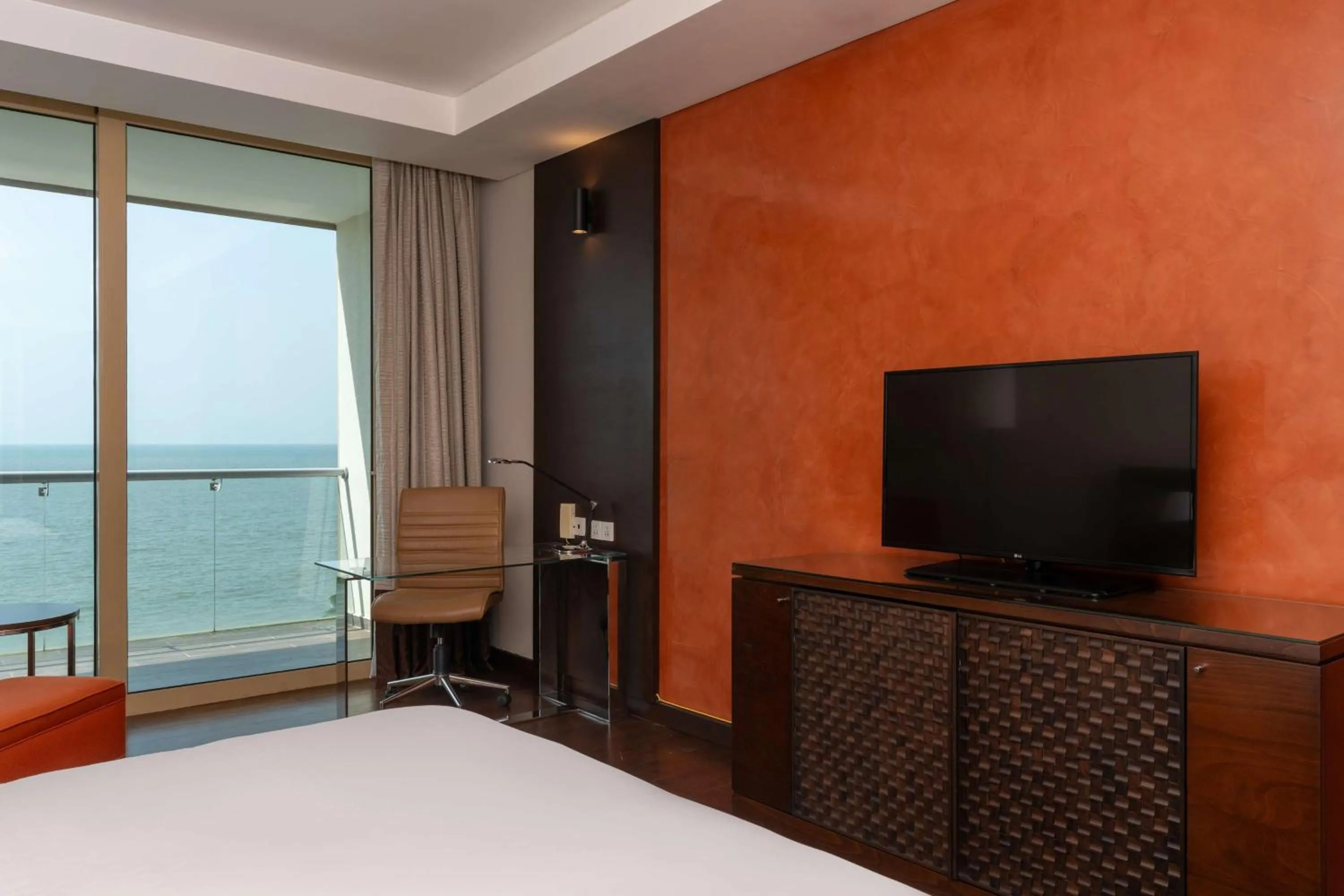 Superior Room - Balcony and Ocean View in Radisson Blu Hotel, Conakry