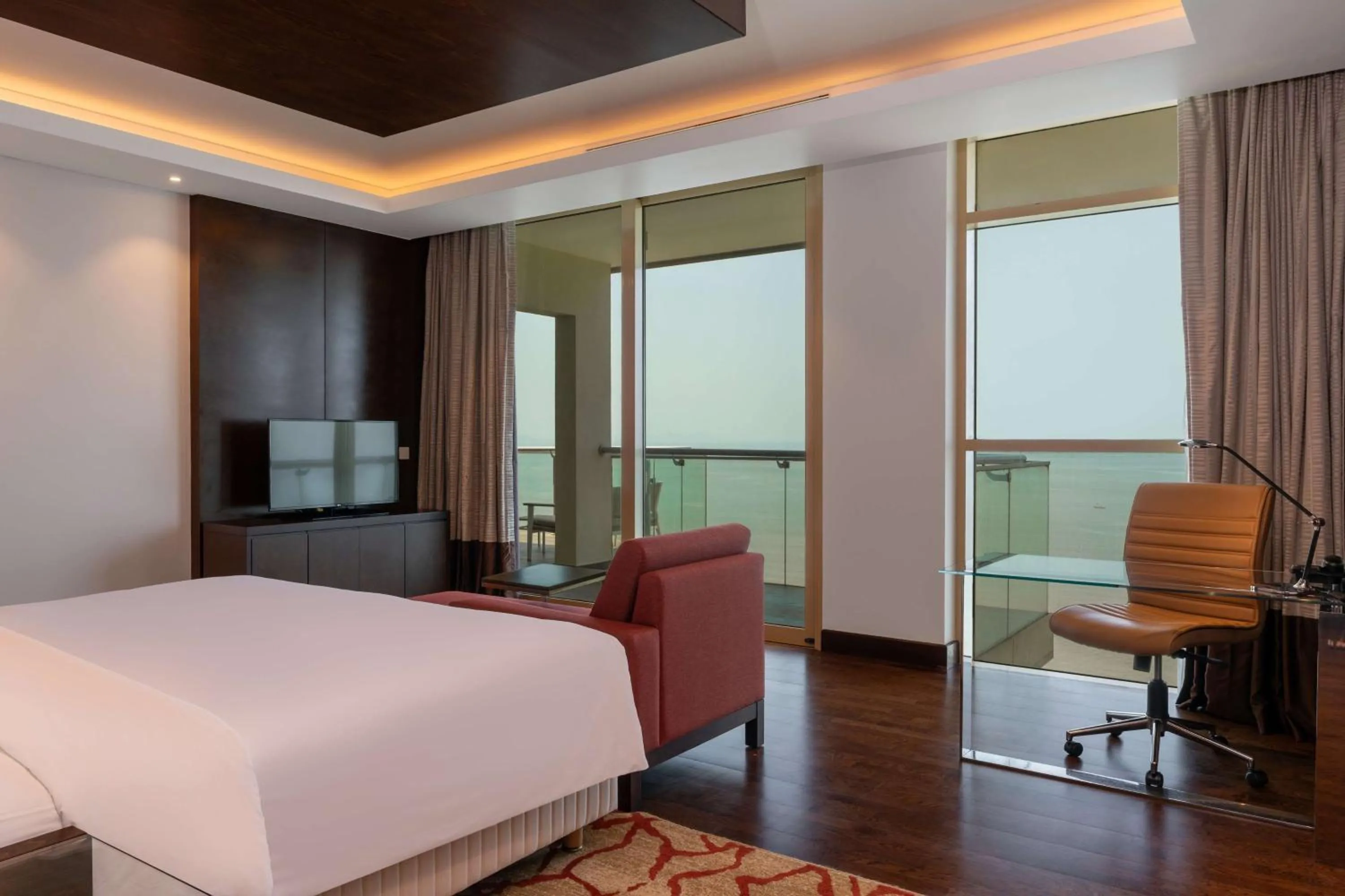 Presidential Suite - Balcony and Ocean View in Radisson Blu Hotel, Conakry