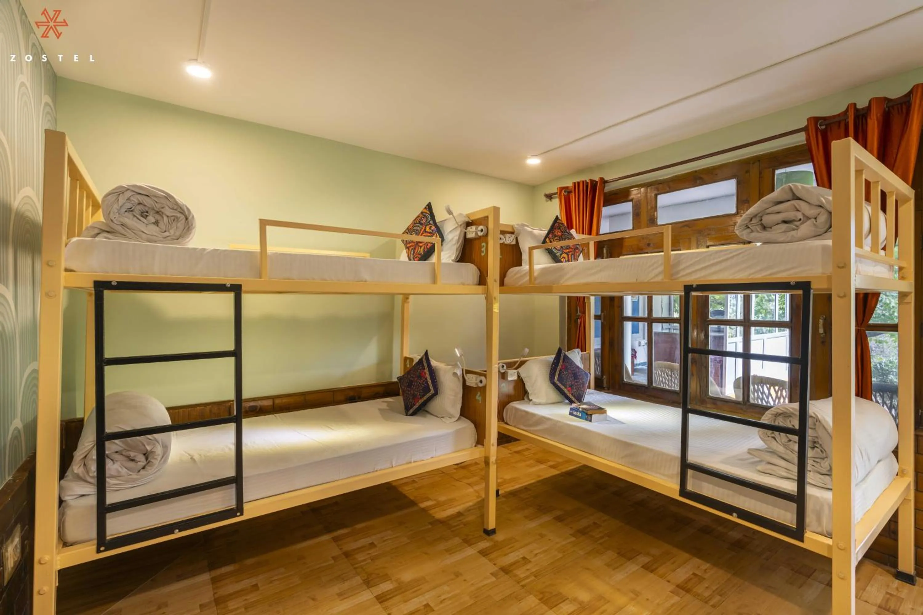 bunk bed, Bed in Zostel Old Manali