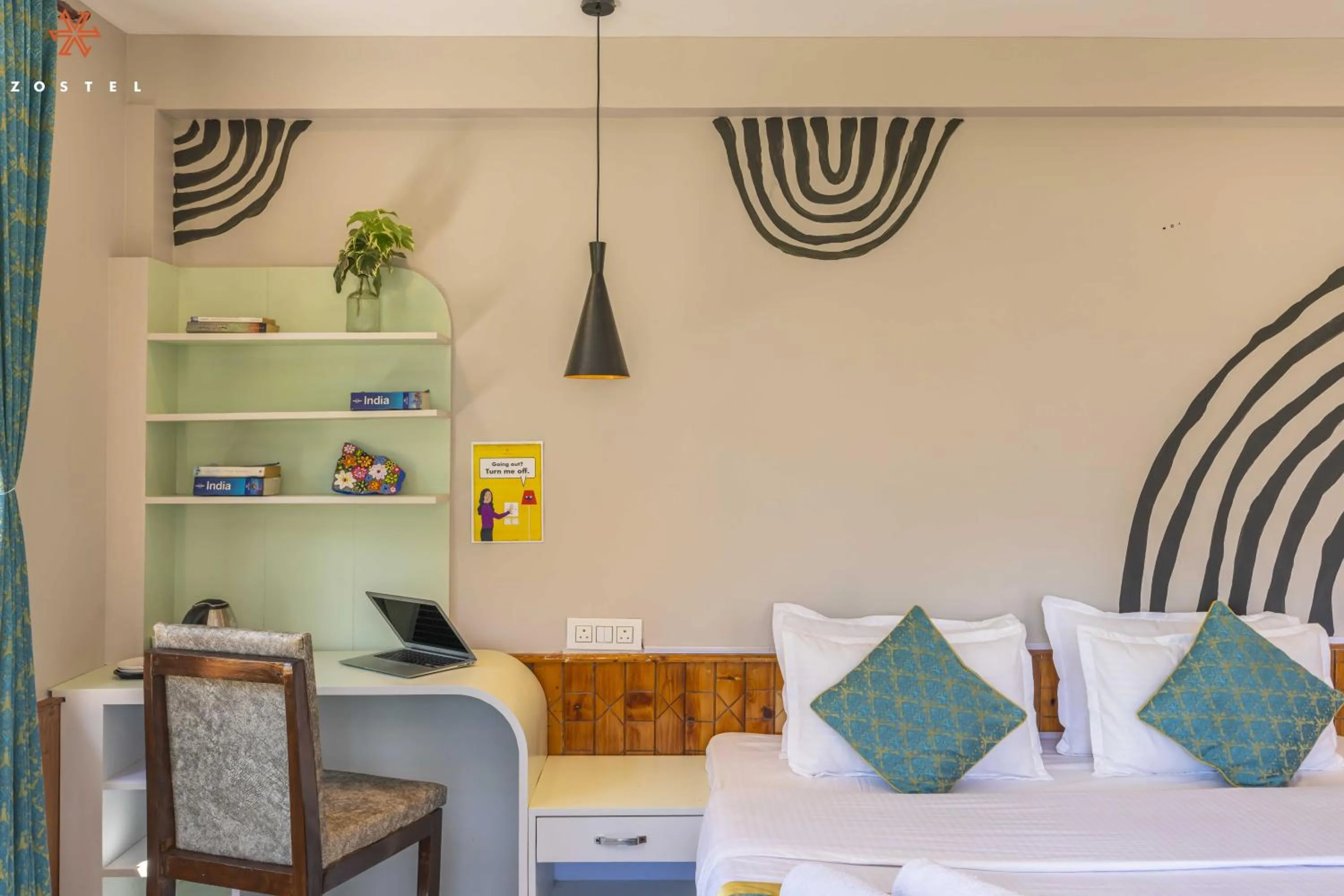 Bed in Zostel Old Manali