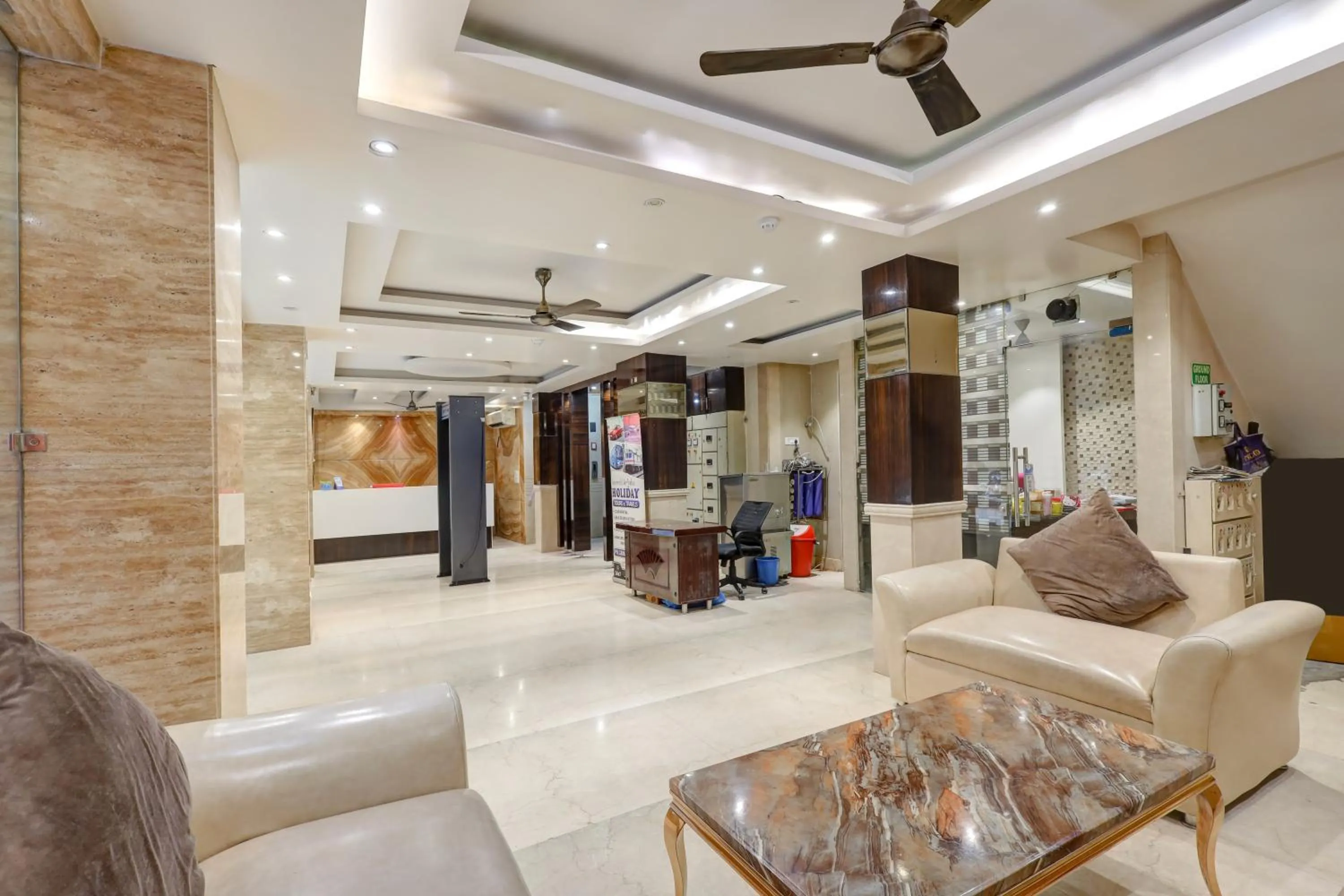 Lobby or reception in Tashkent Palace - Walk in from NDLS Station & RK Ashram Metro Station
