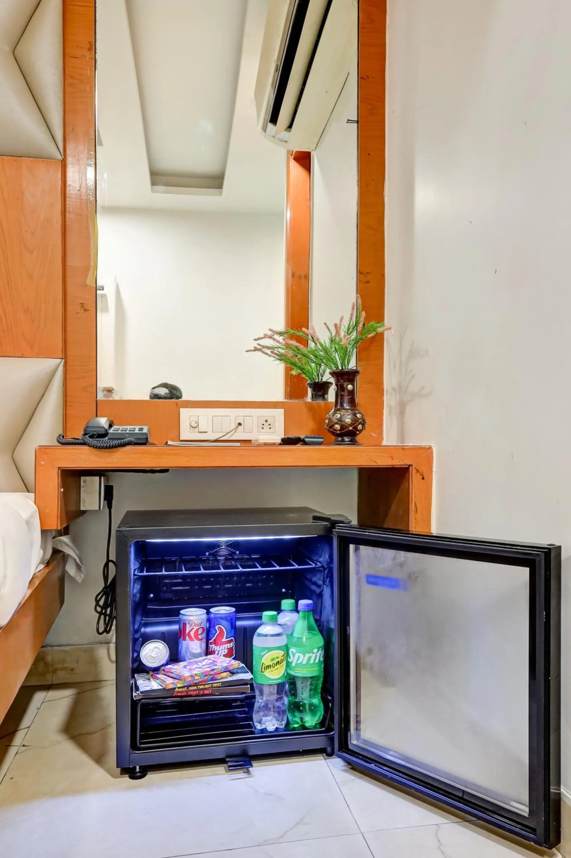 minibar in Tashkent Palace - Walk in from NDLS Station & RK Ashram Metro Station