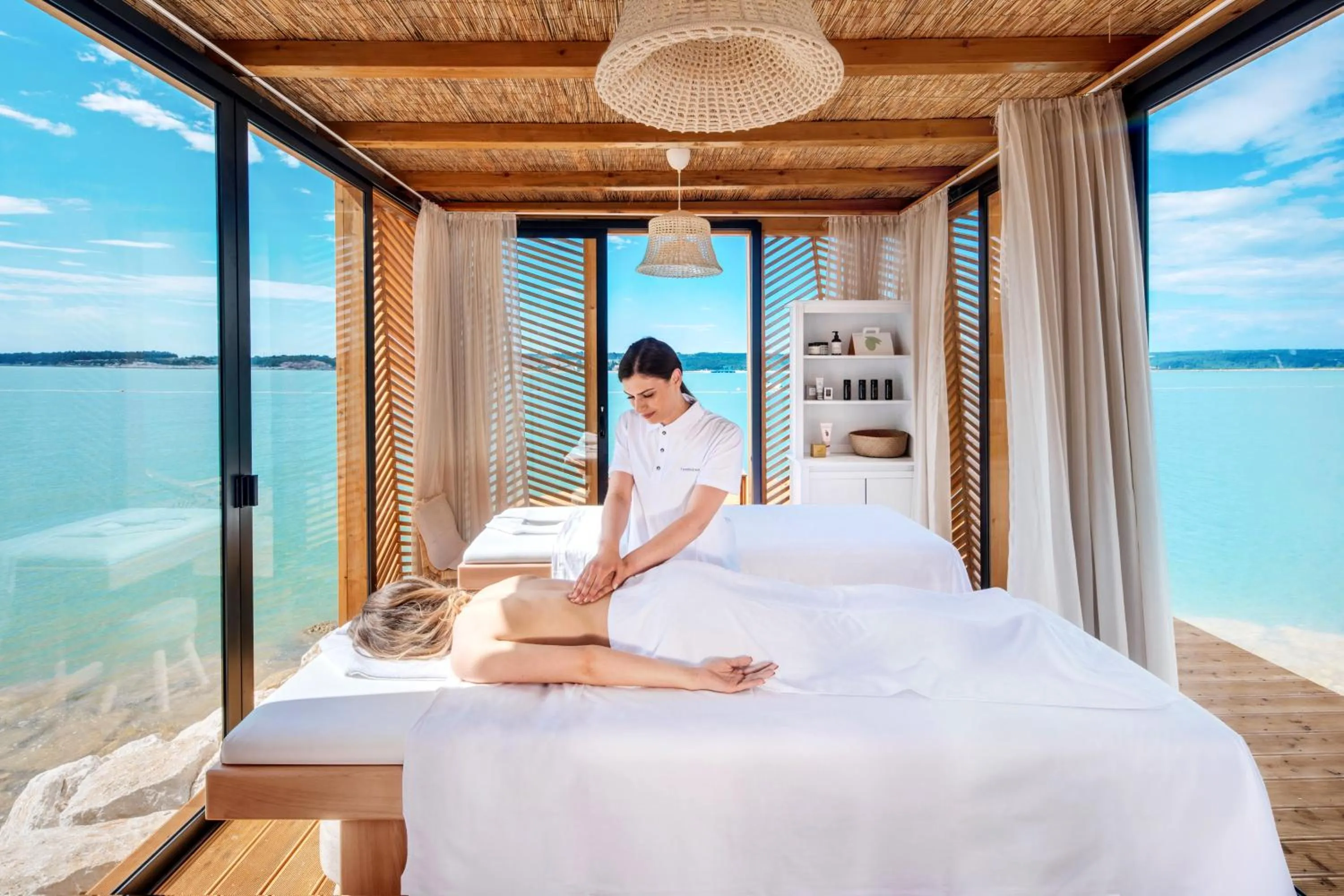 Massage, Bed in Mobilhome Victoria Camping Lanterna