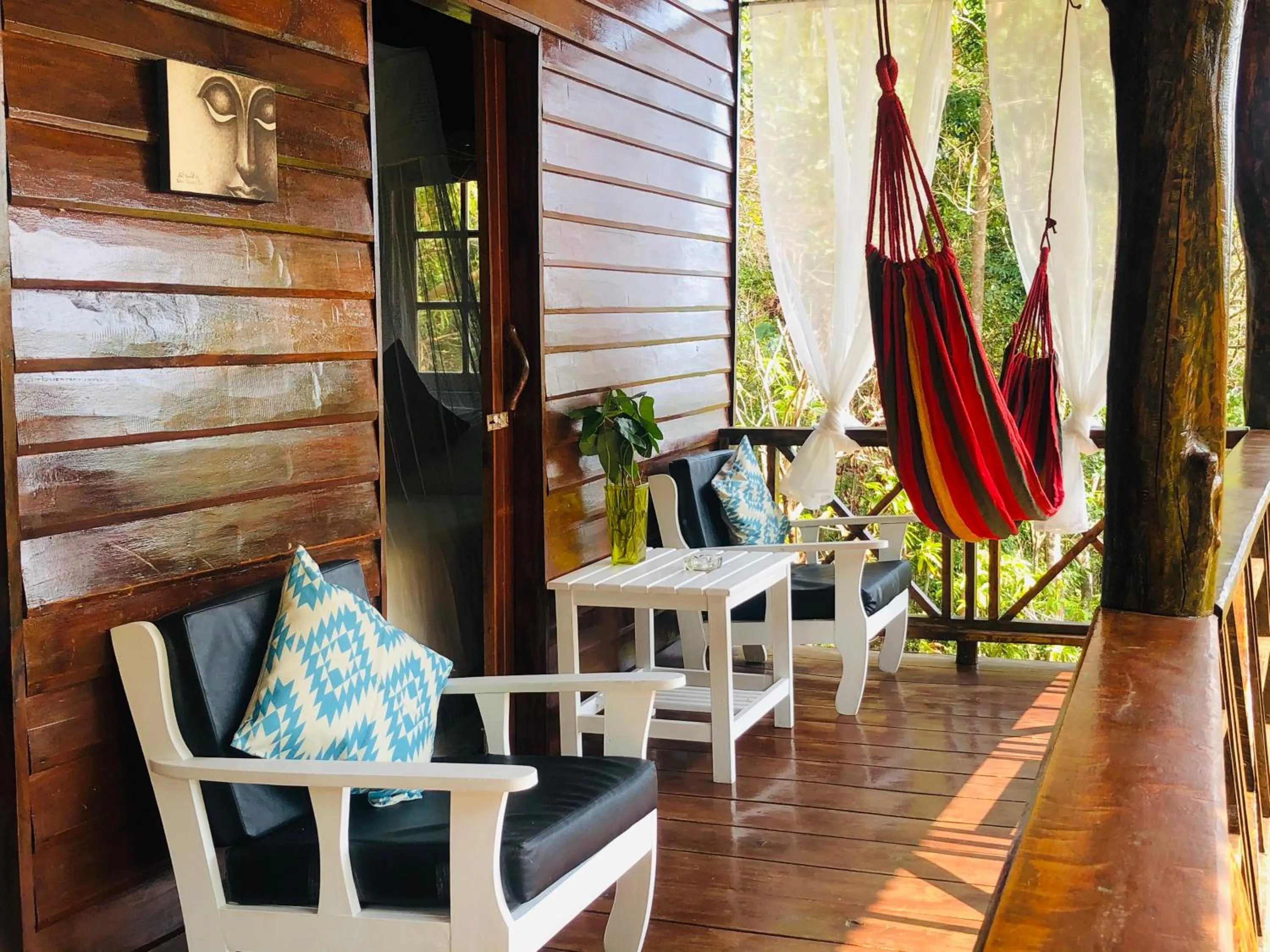 Patio in Oon Lee Bungalows