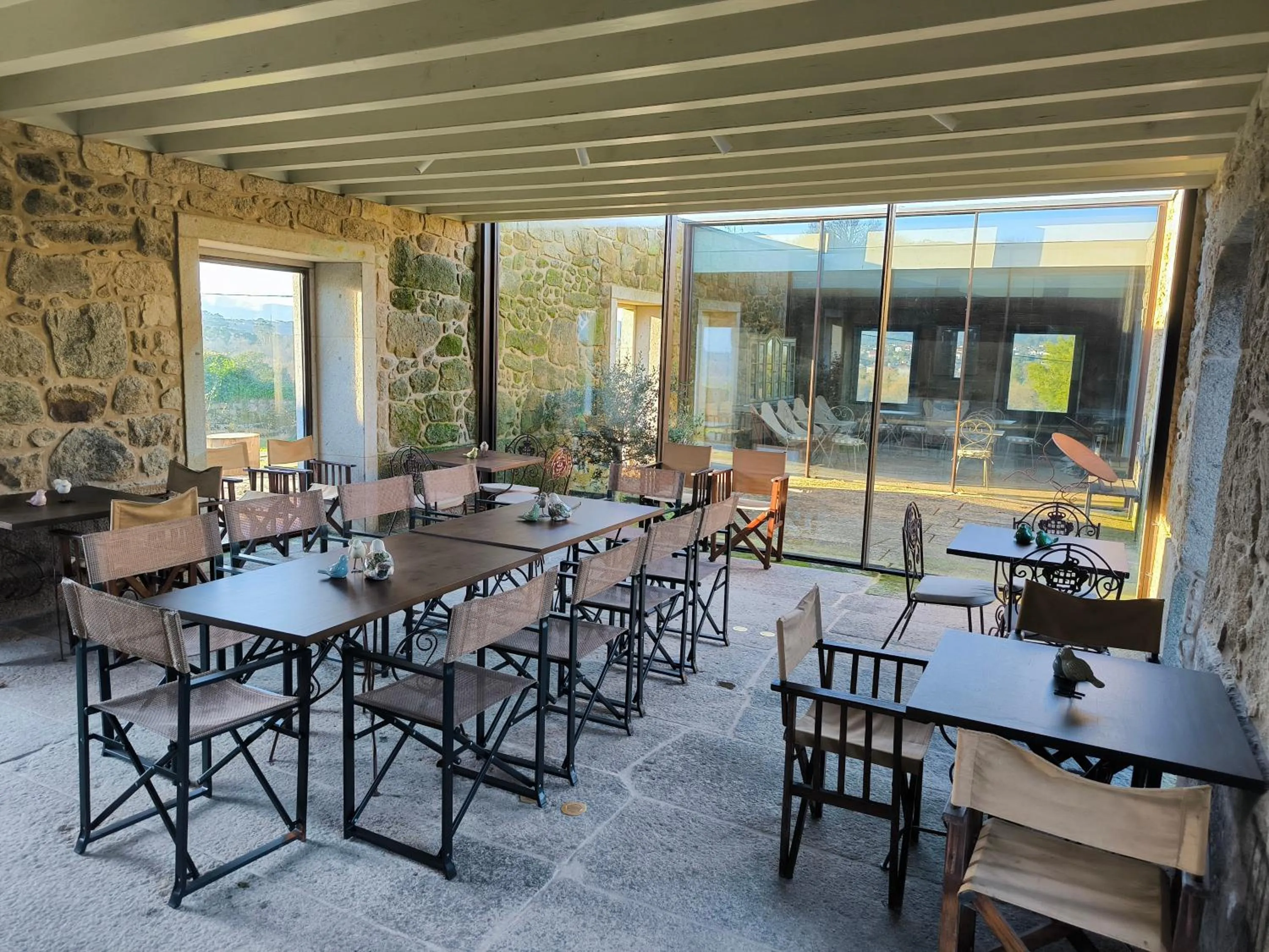 Seating area in Hotel Paço de Vitorino
