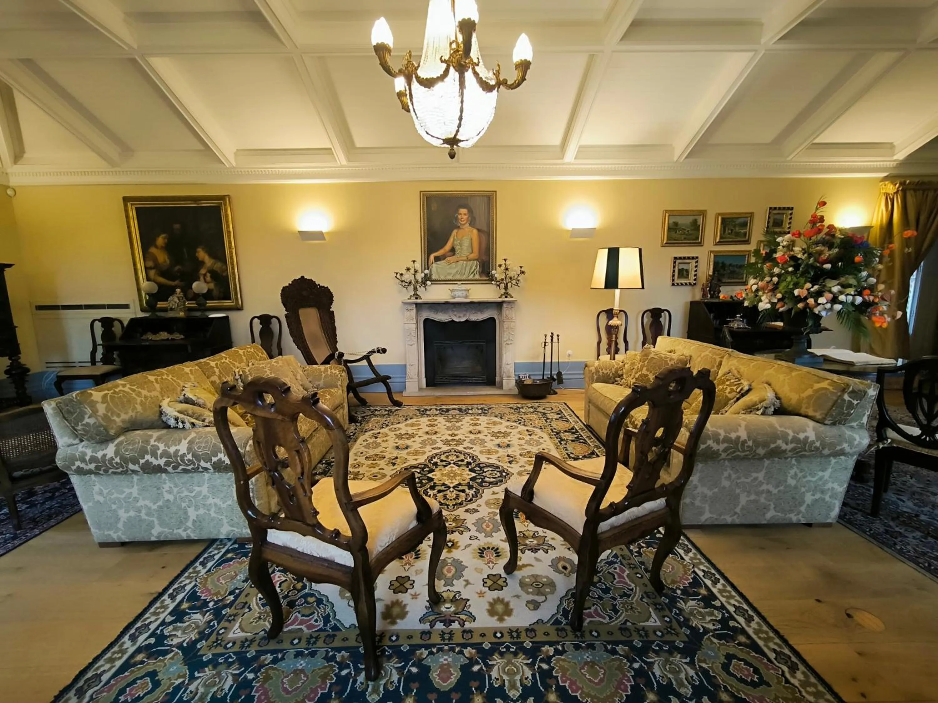 Seating area in Hotel Paço de Vitorino