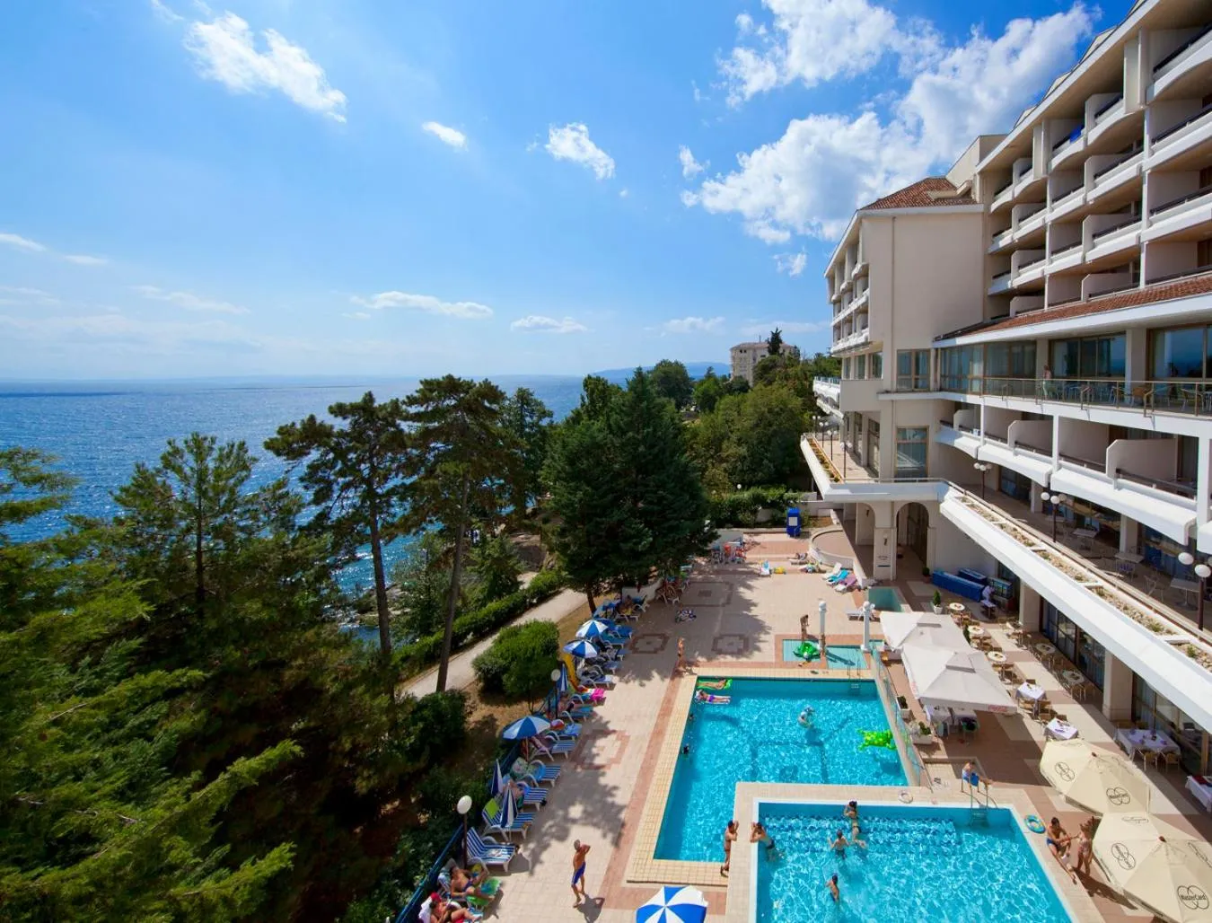 Swimming pool in Hotel Excelsior - Liburnia