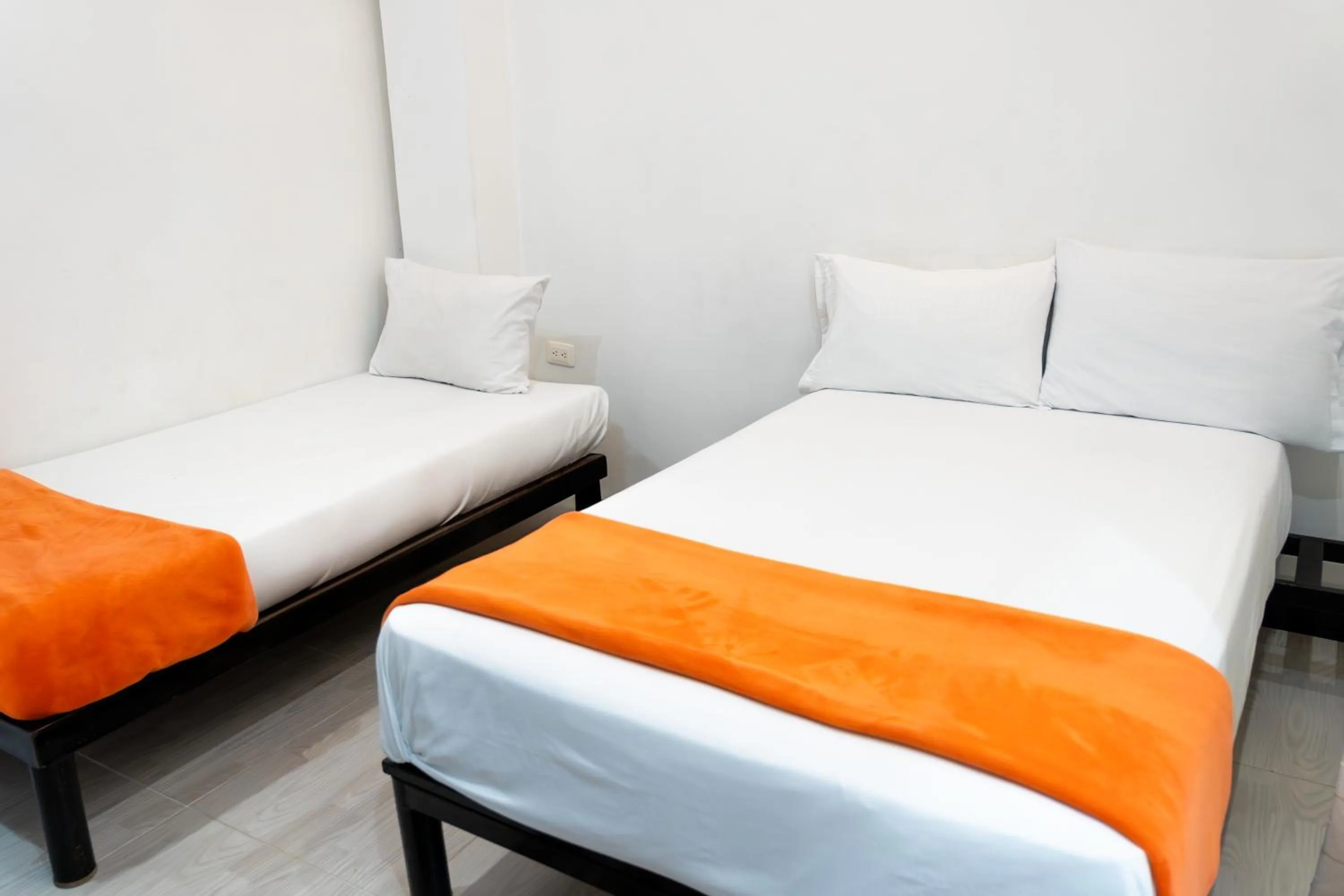 Bed in Hotel Family House Rodadero