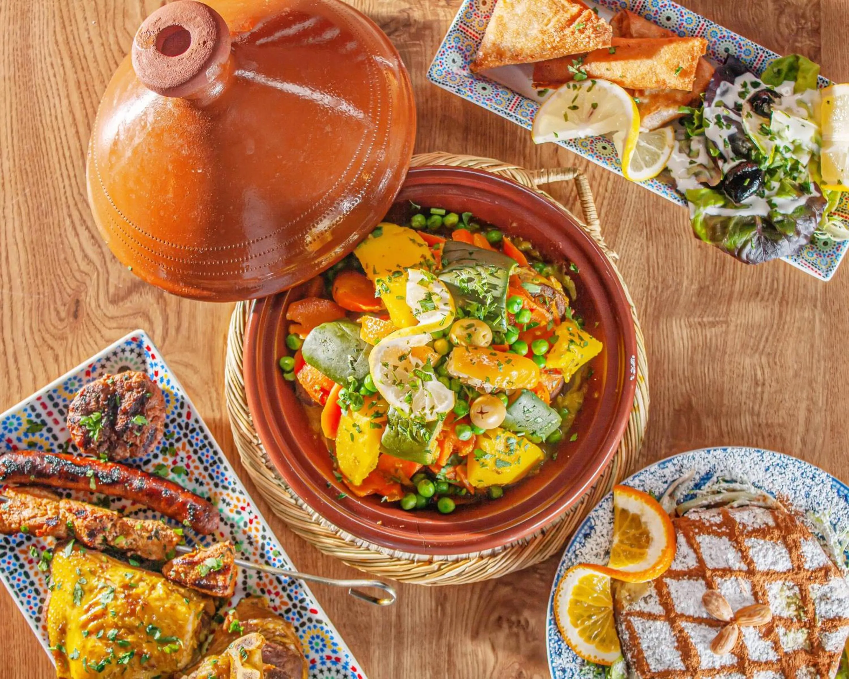 Restaurant/places to eat in Palais Nazha Fes - Luxury Lodging