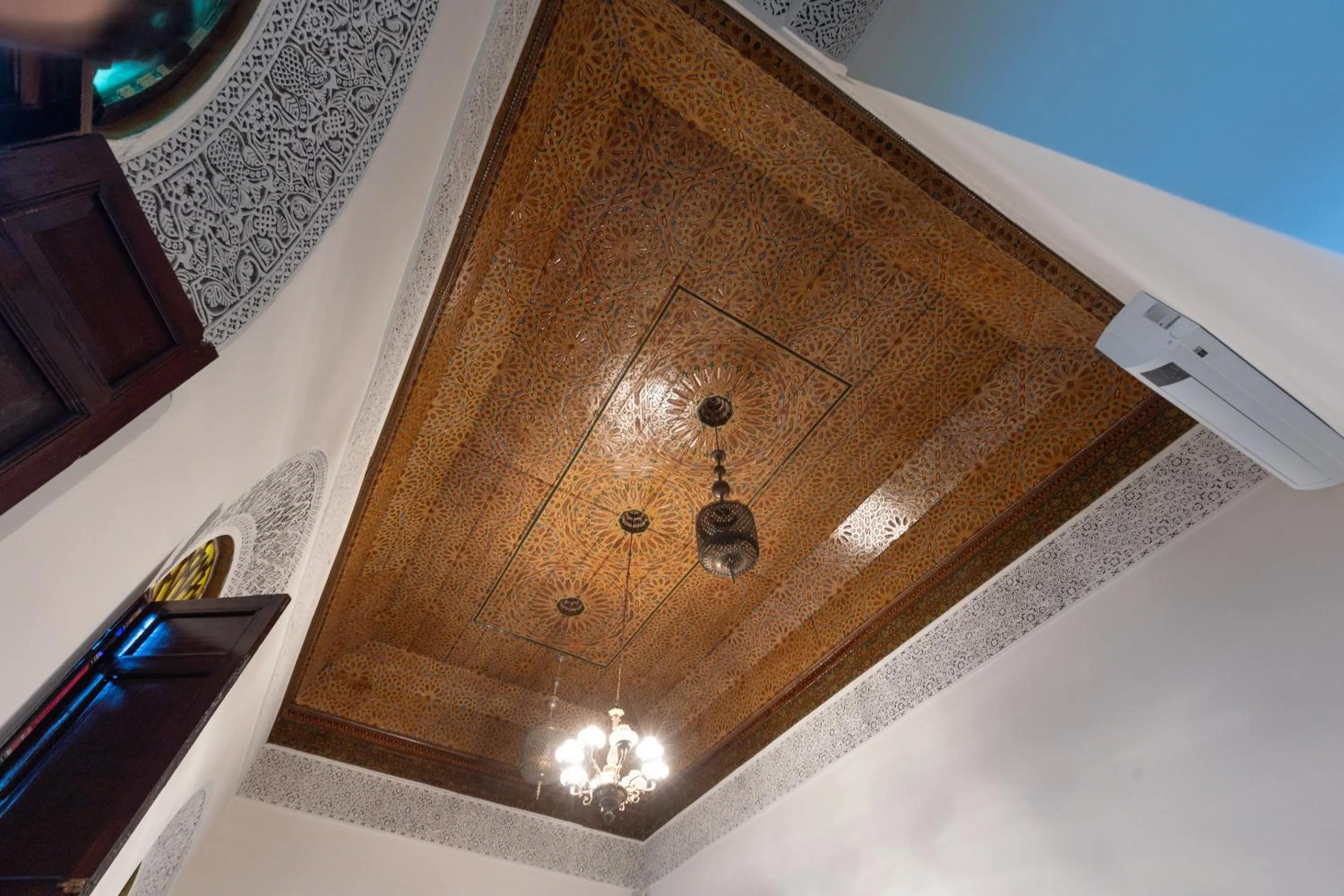 Restaurant/places to eat in Palais Nazha Fes - Luxury Lodging