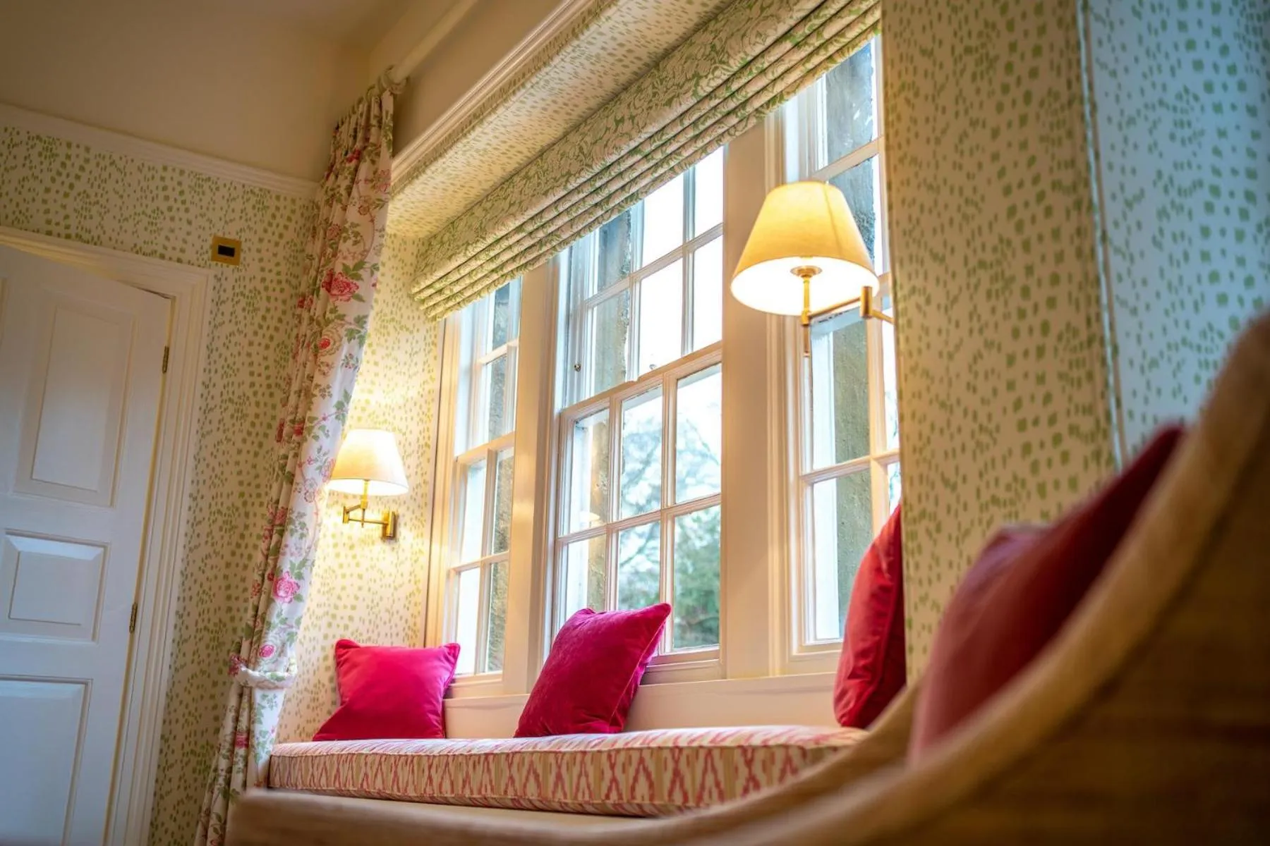 Seating area, Bed in Hooton Pagnell Hall